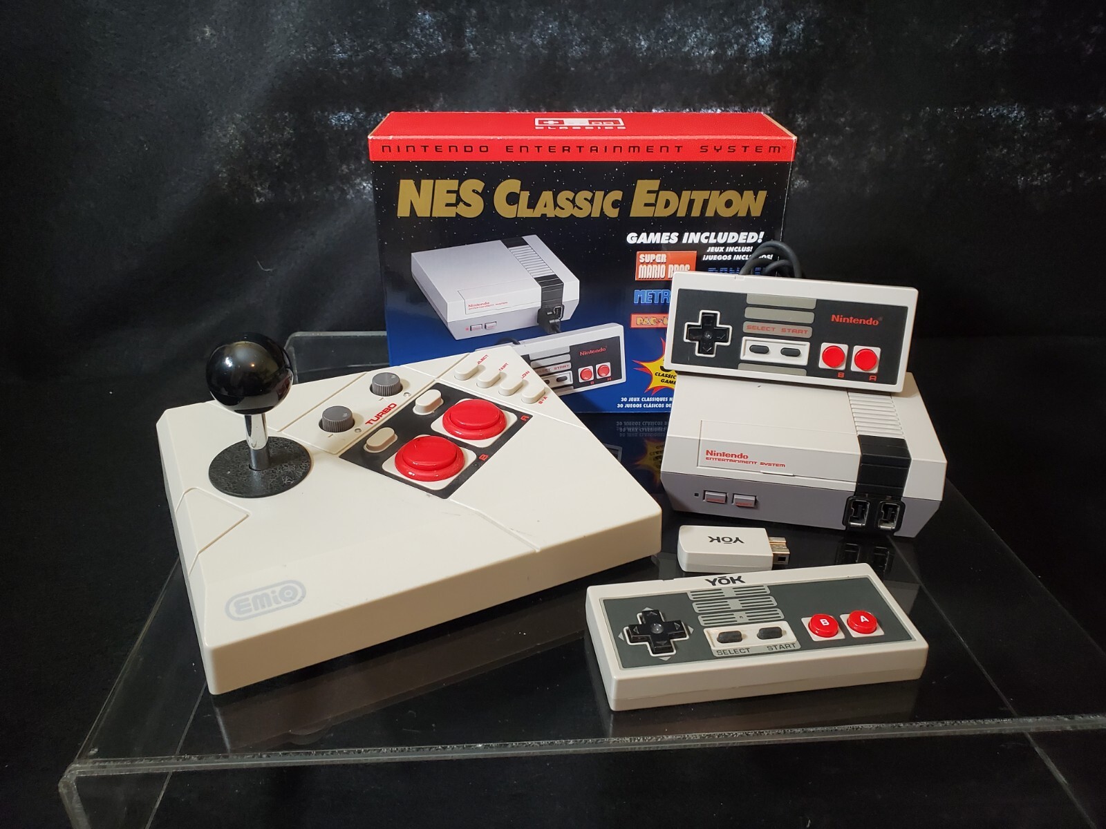Nintendo NES Classic Edition Entertainment System W/ Joystick & Wireless Control