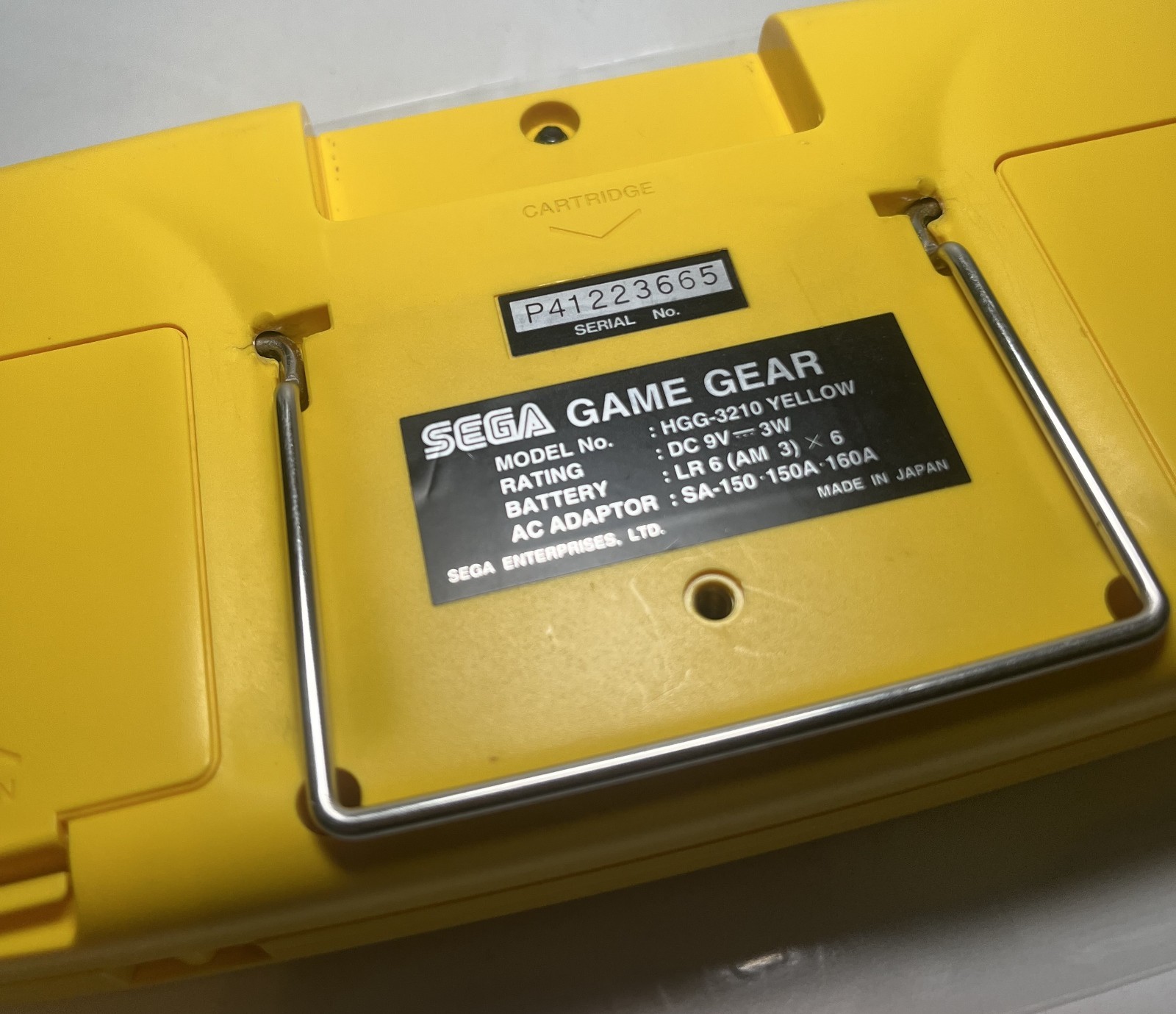 SEGA GAME GEAR HGG-3210 YELLOW EDITION NTSC-J REGION FREE CONSOLE