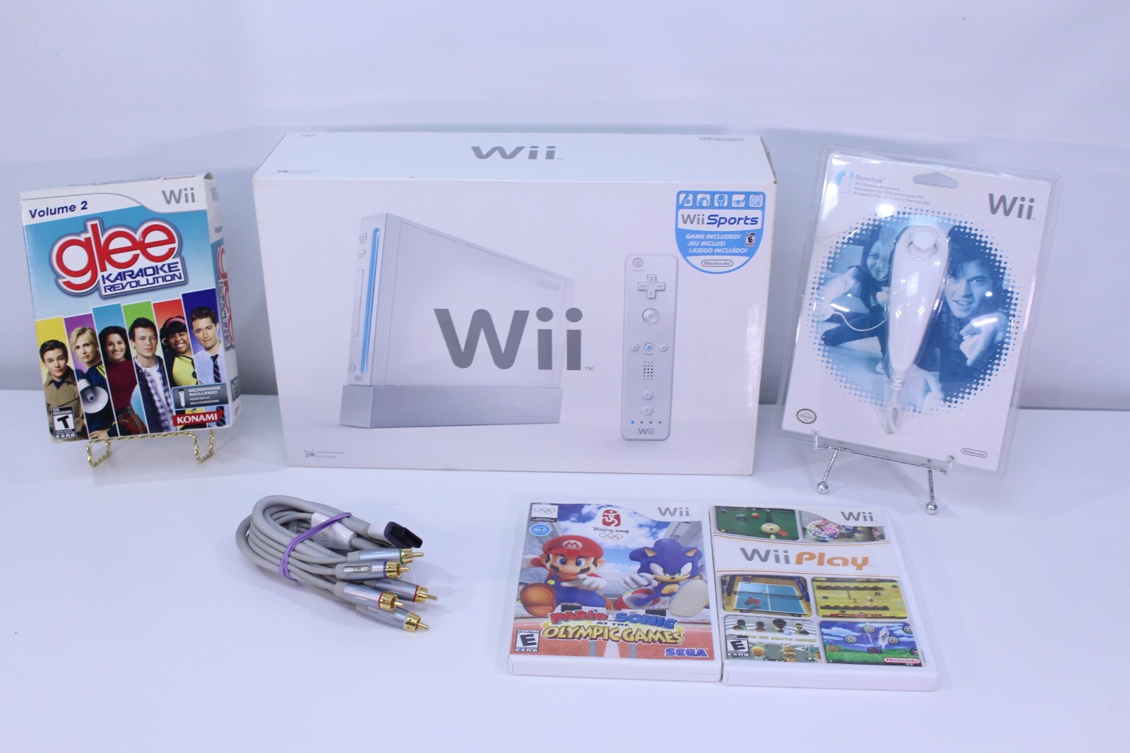 Nintendo Wii Console Lot Set OEM Bundle Video Games CIB Play Sports Glee RVL-001