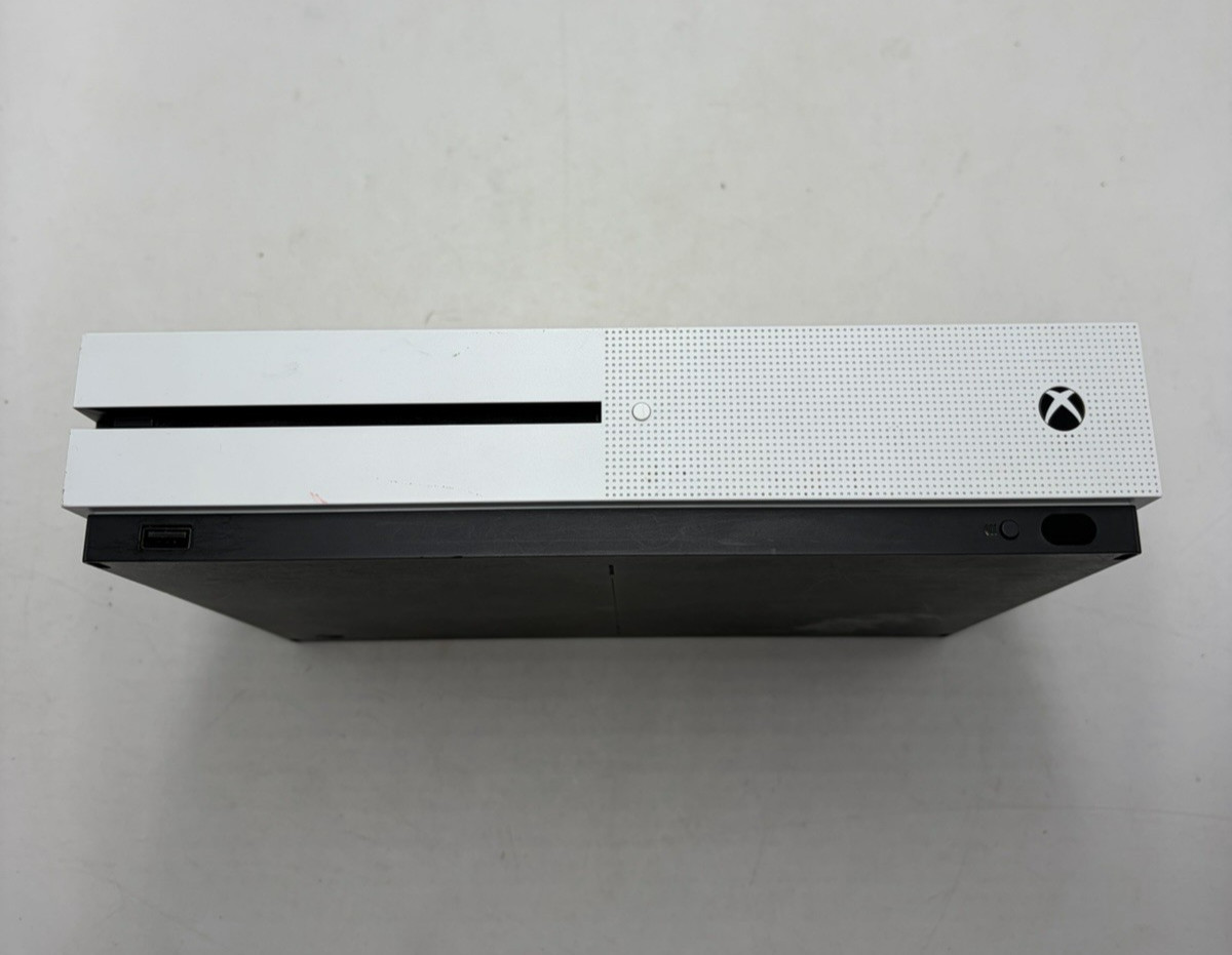 Xbox One S White Console System NO VIDEO Bad HDMI For Parts Not Working