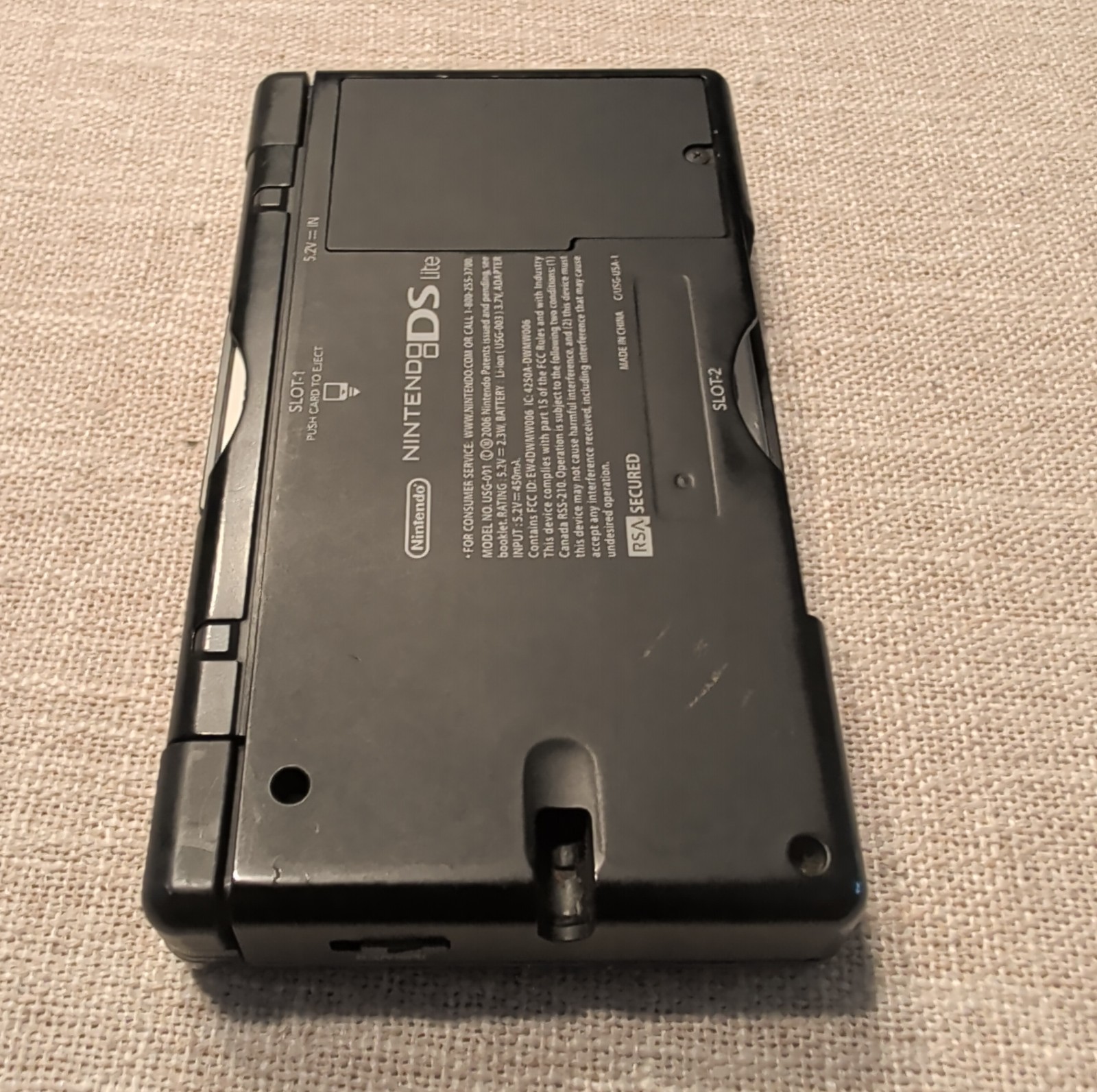 Nintendo DS Lite Cobalt Blue/Black Handheld Console W Charger. Tested