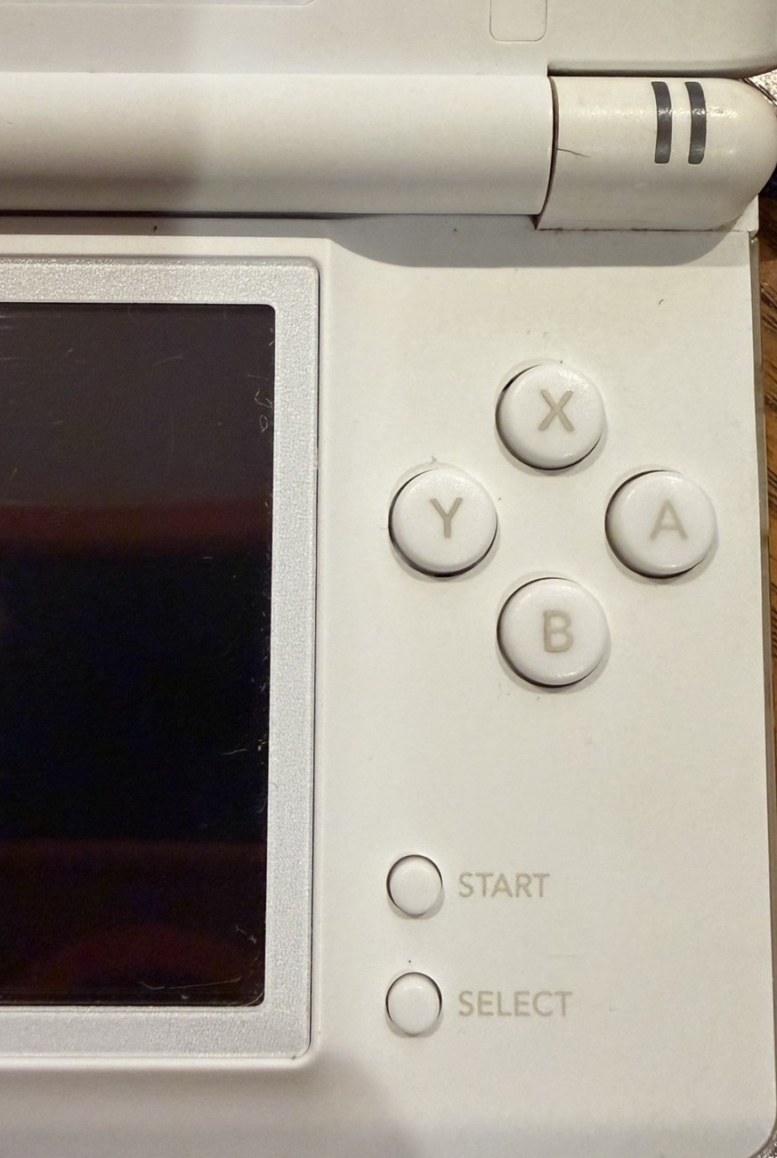 Nintendo DS Lite Console USG-001 w/ Hard Case Polar White No Charger Works