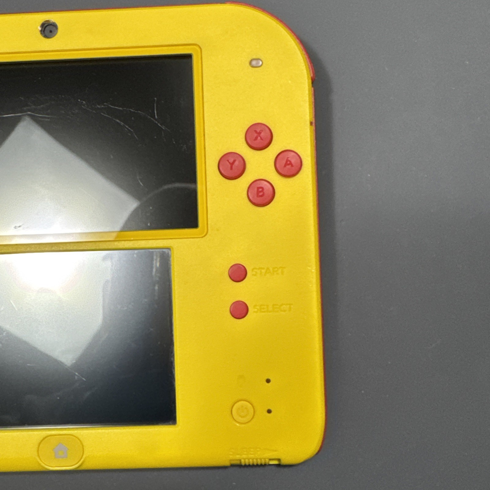 Nintendo 2DS Super Mario Maker Ed. Console (FTR-001) Tested + OEM Charger Stylus