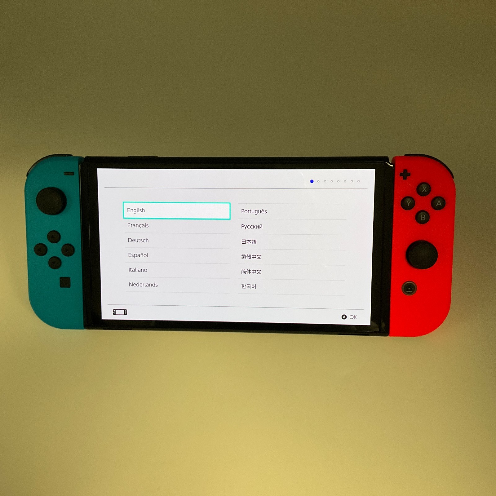 Nintendo Switch OLED Game Console With Red/Blue Joy-Cons, Charger & Case HEG-001