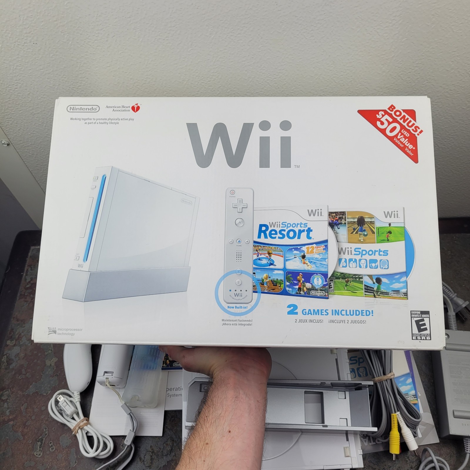 Nintendo Wii Sports / Wii Sports Resort White Console In Box