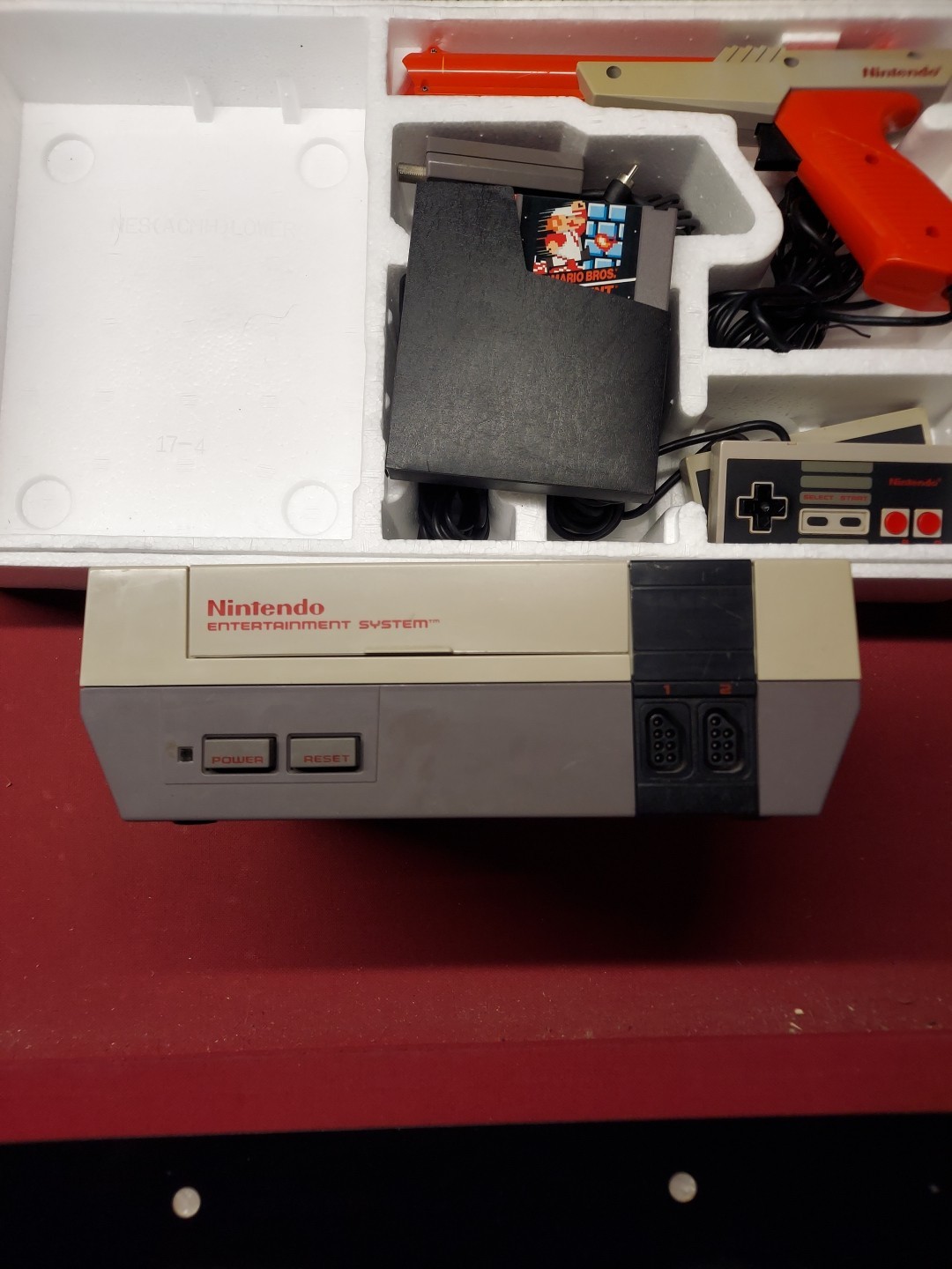 Nintendo NES Action Set Console System Tested Working Controllers Zapper Mario