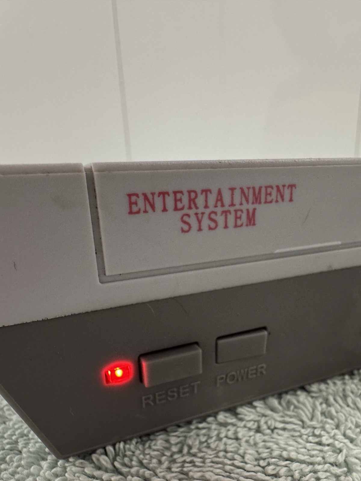 8-Bit Retro Entertainment System Console – 2 Controllers – Tested