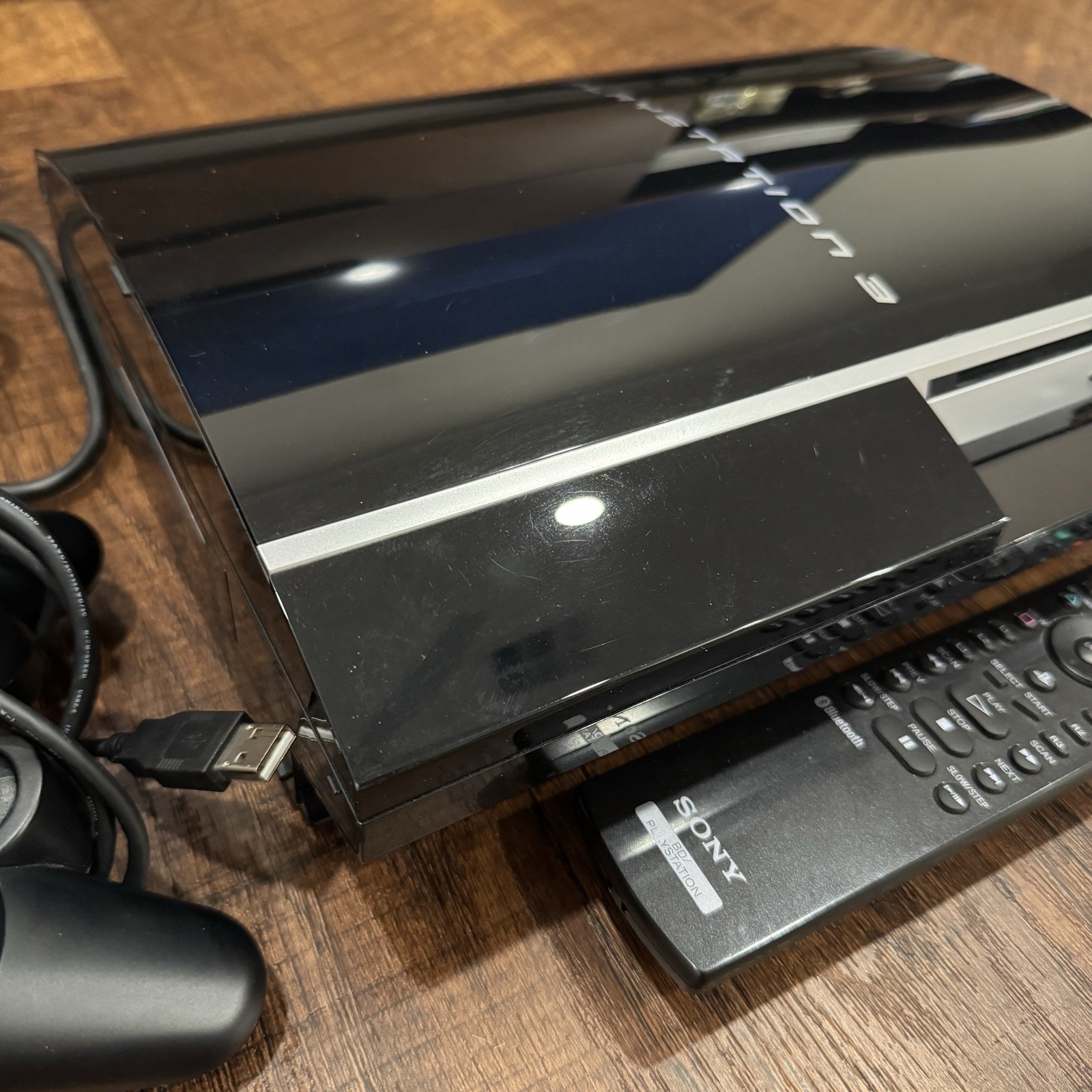 Sony PlayStation 3 40GB Home Console – Box Controller Remote All Working – Black