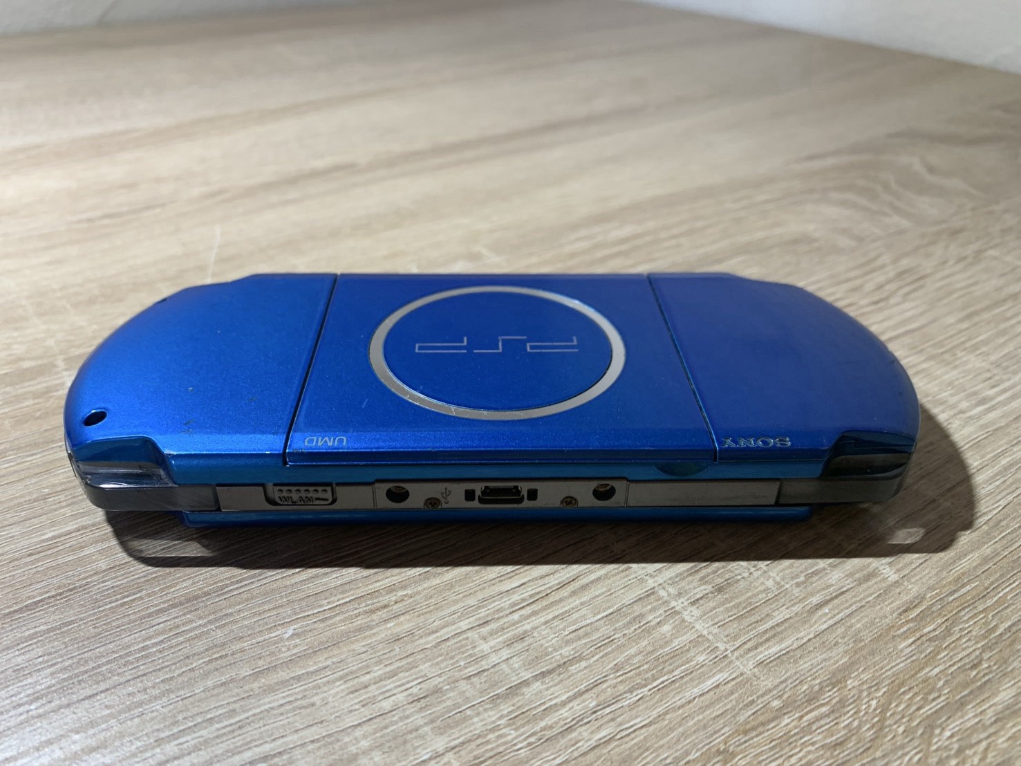 1005 Sony PlayStation PSP 3000 Vibrant Blue For Parts