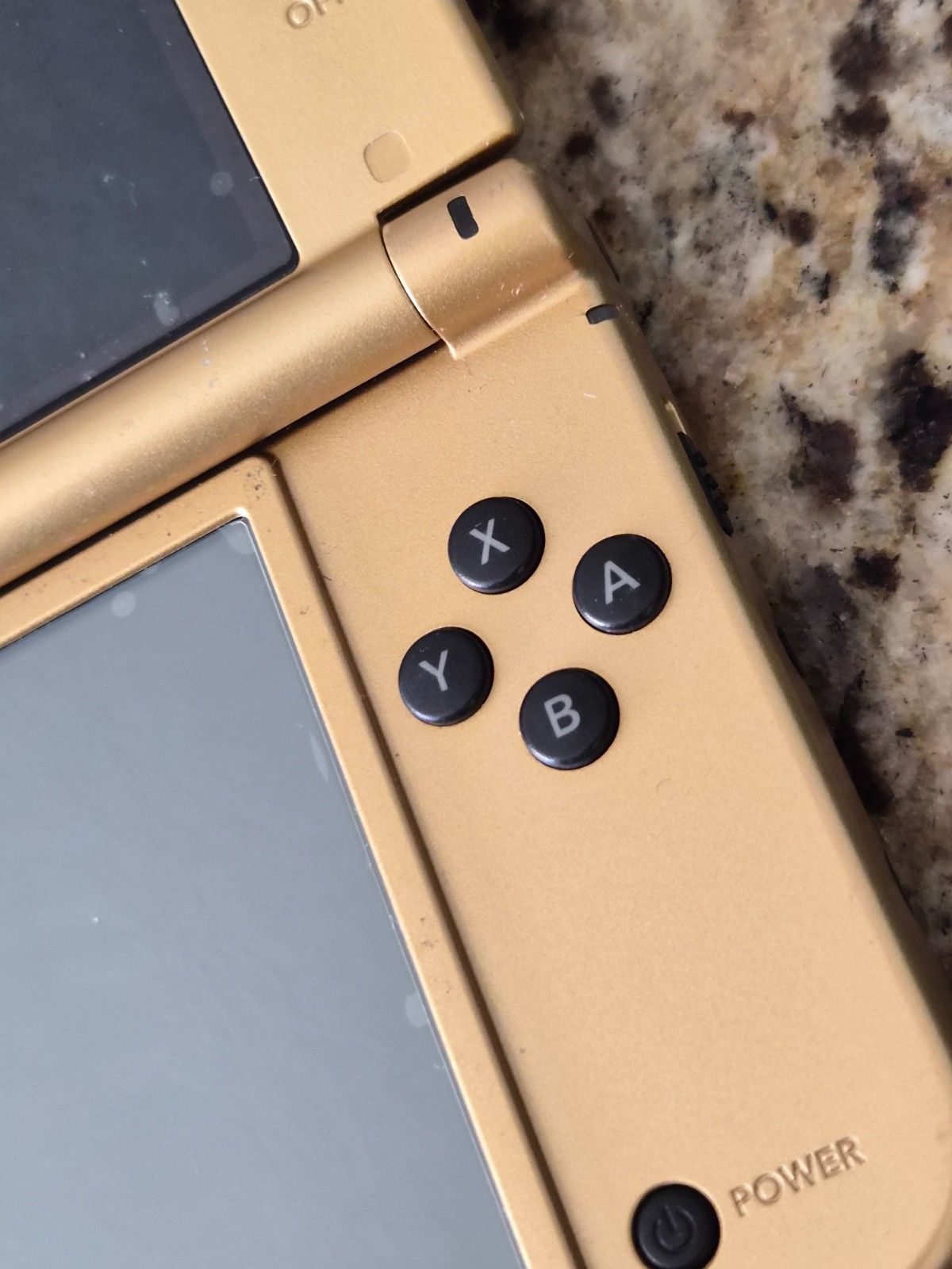 Nintendo 3DS XL Zelda A Link Between Worlds Limited Edition w/Case + Charger OEM