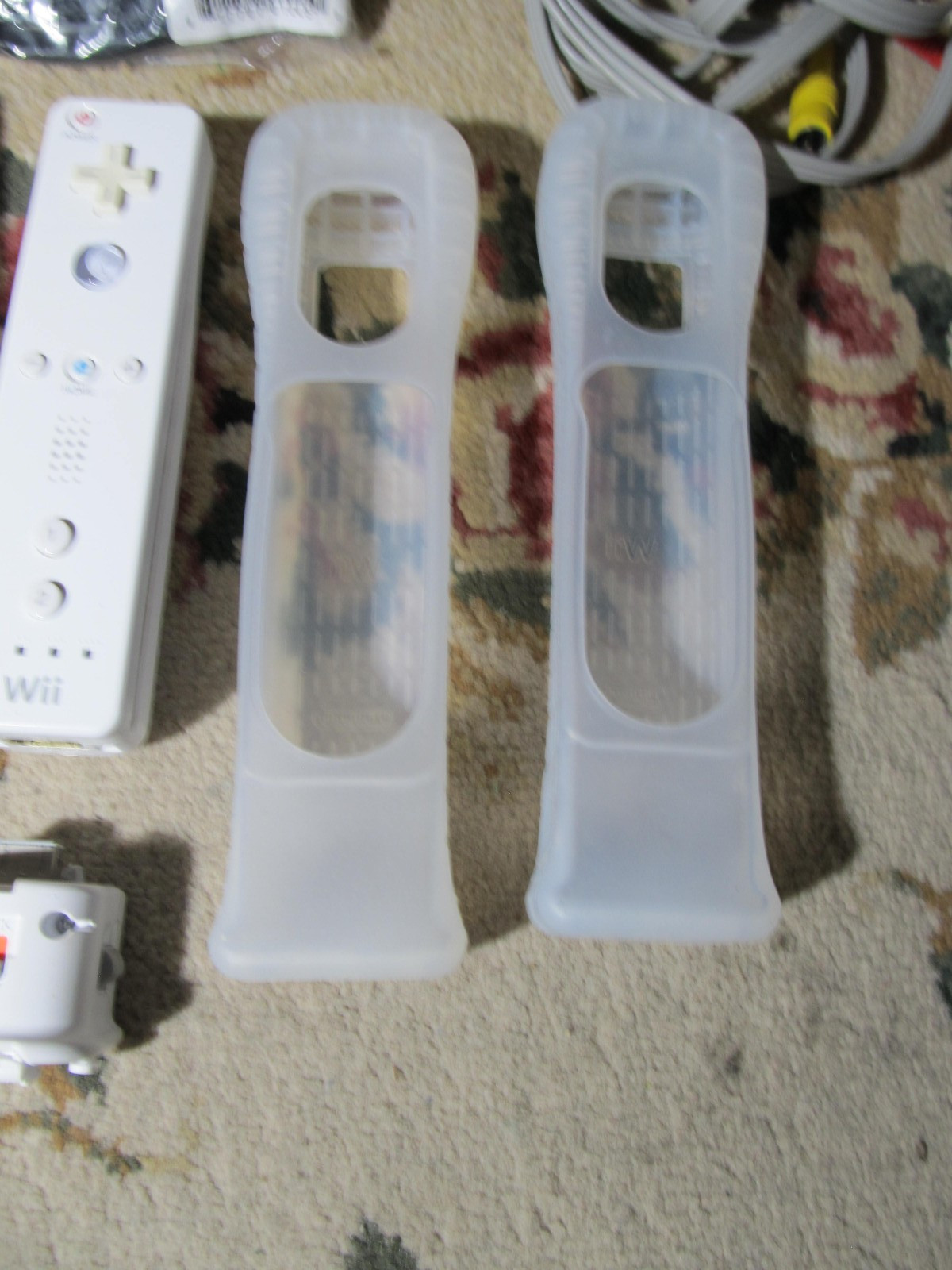 Wii Console 3 Nunchucks Controllers Power Supply++ 1080P Plays Game Cube Games!