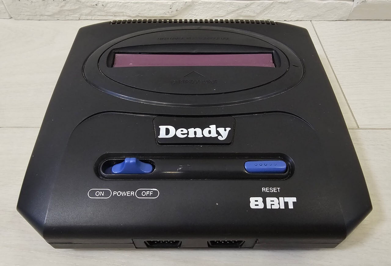 Vintage Retro 1990s Game Console 8 bit analog Dendy Video Game TV tested lot 2