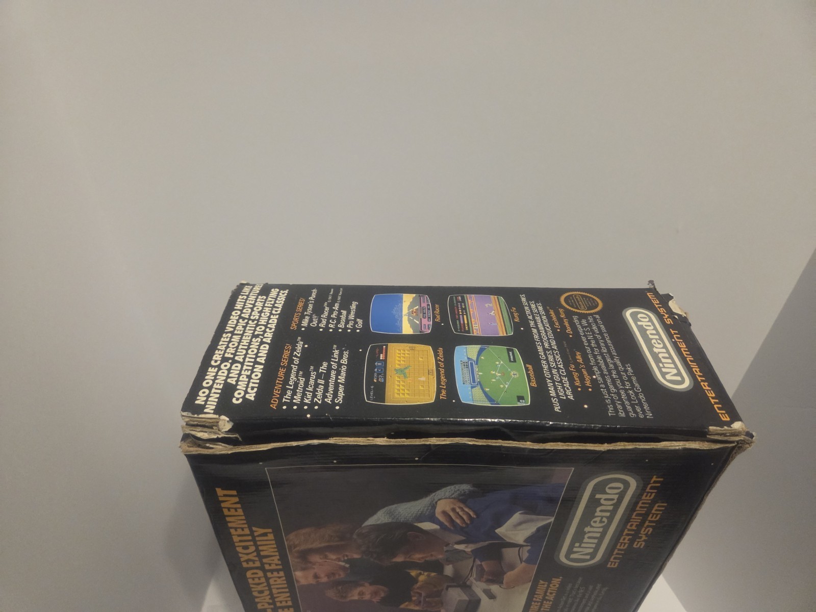 Nintendo Entertainment System Action Set NES-001 NTSC-U/C Console w/ Controller…