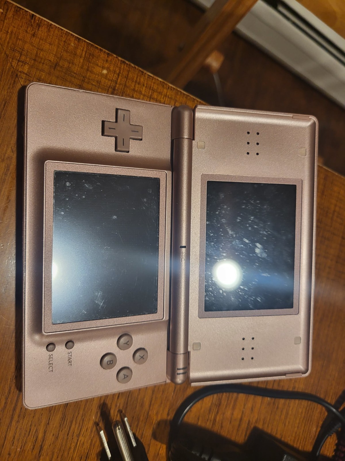 Nintendo DS Lite System Portable Gaming Console – Coral Pink
