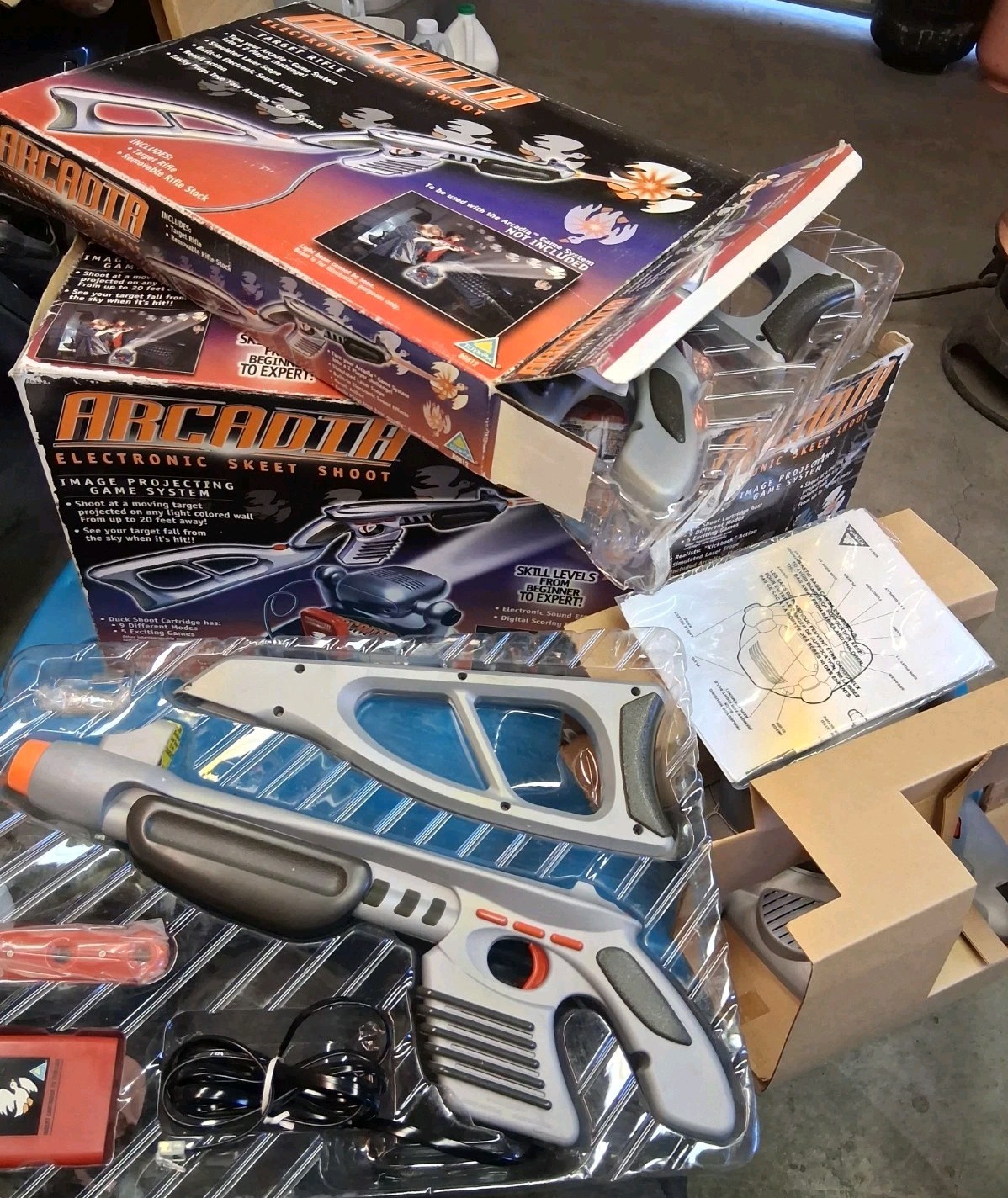 RARE VINTAGE VIDEO GAME SYSTEM NOS Arcadia Elec Skeet Shoot Game +Xtra Rifle