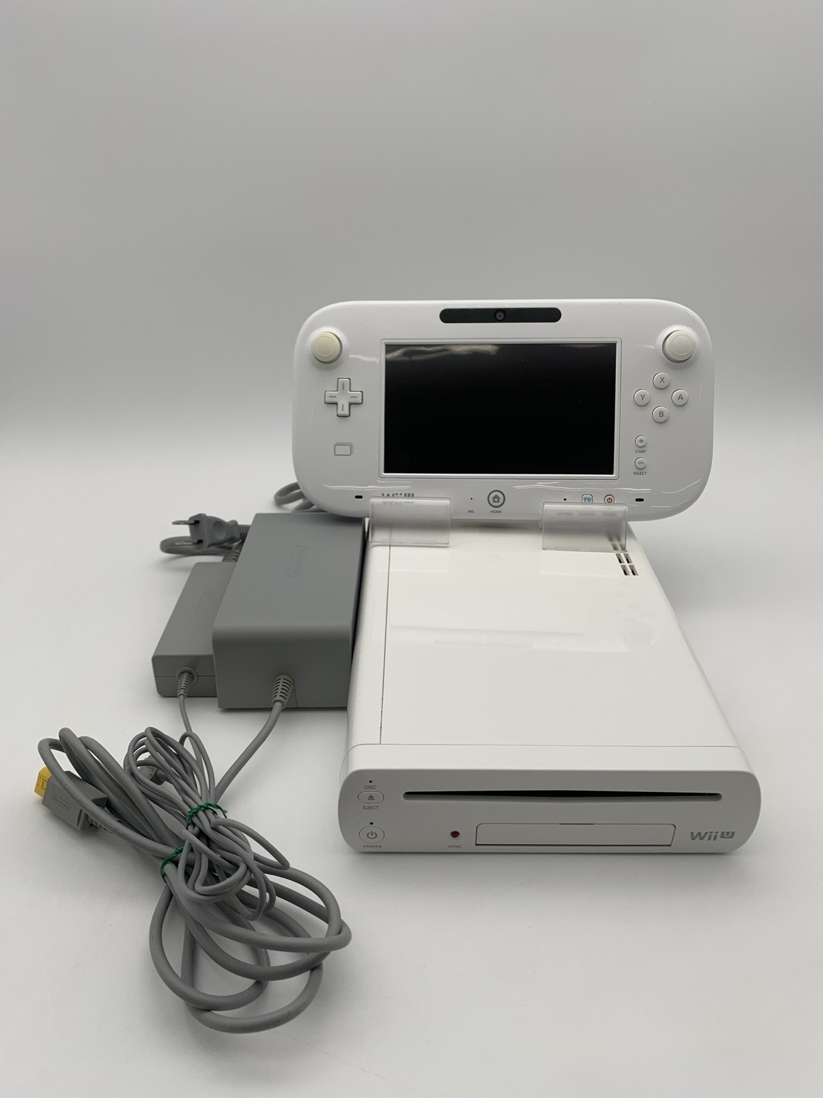 Wii U Console 32GB White Japanese Version NTSC-J Tested and working 0611-201