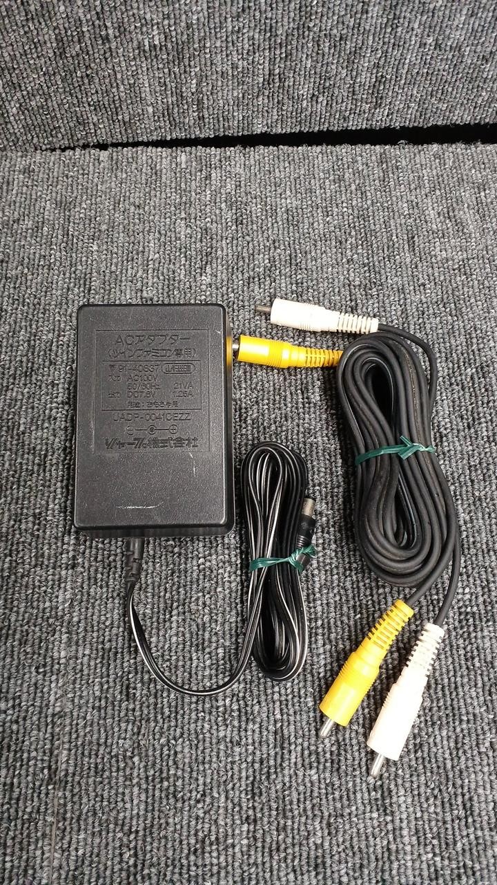 SHARP Twin Famicom AN-505-BK Black Console w Super Mario Bros 3 & Elnac Treasure