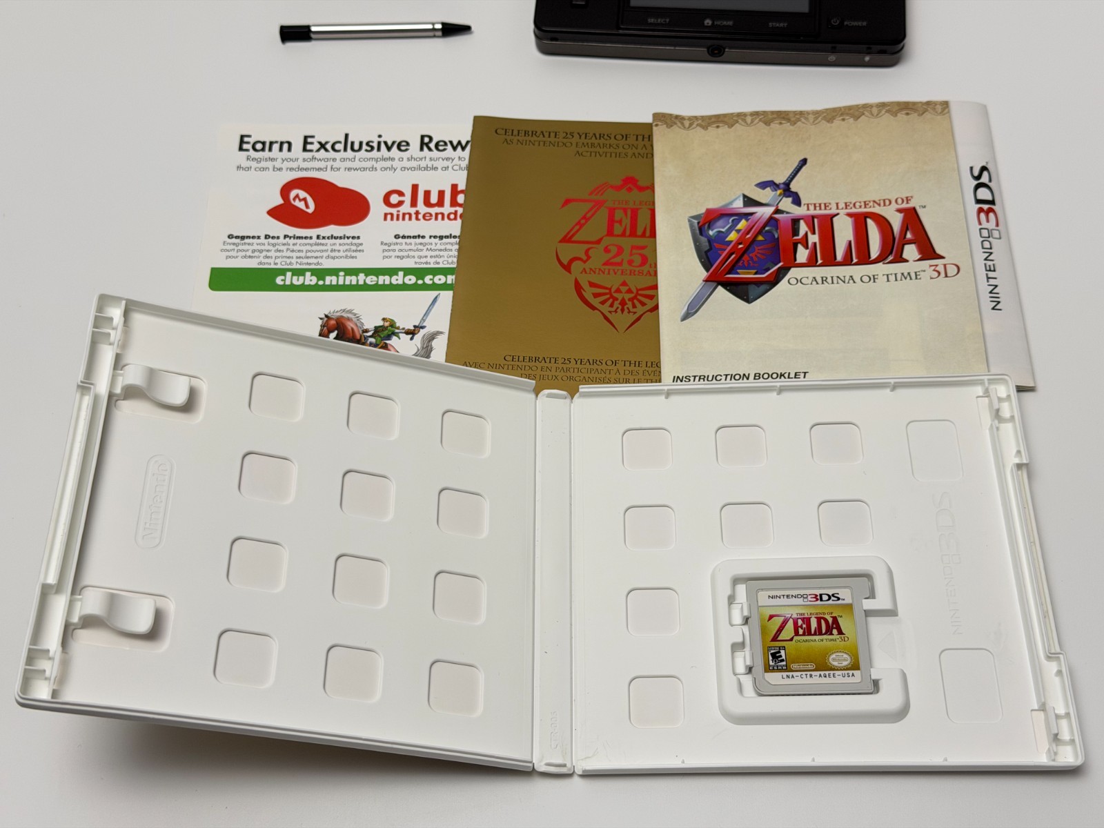 Ambassador Nintendo 3DS Cosmo Black Handheld System Bundle w/Zelda