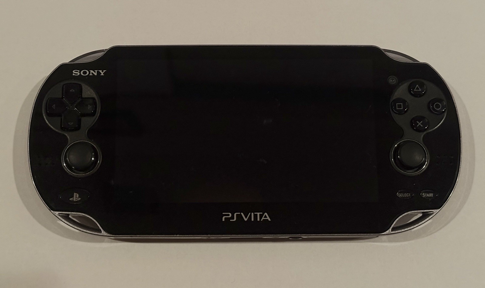 Sony PS Vita PlayStation PCH-1100 Case Charger 8GB Factory Reset Tested Nice!