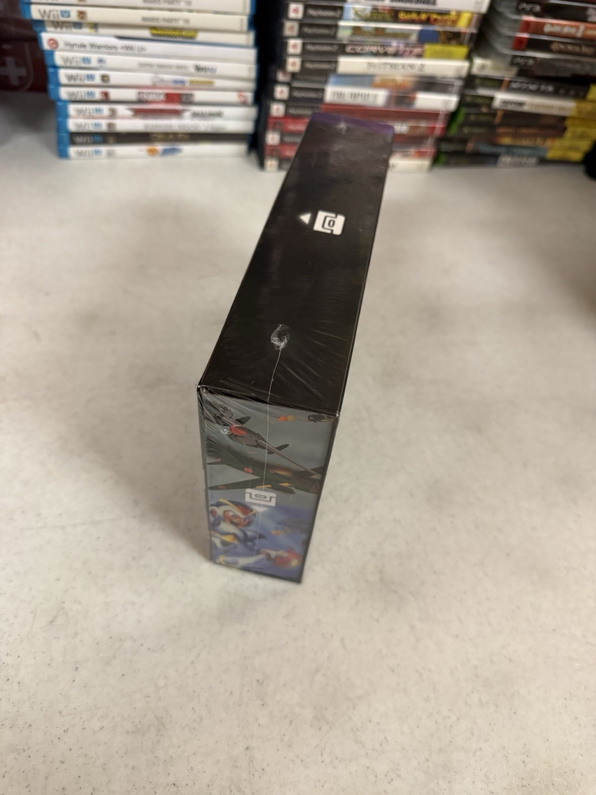 Blaze Evercade EXP Retro Gaming Handheld With Capcom Games – SEALED! White