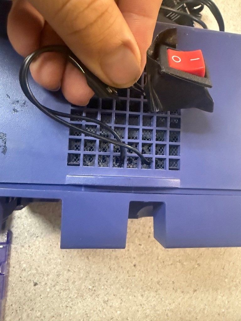 Indigo DOL-001 Gamecube W/ Region Switch? w/ 4 Games
