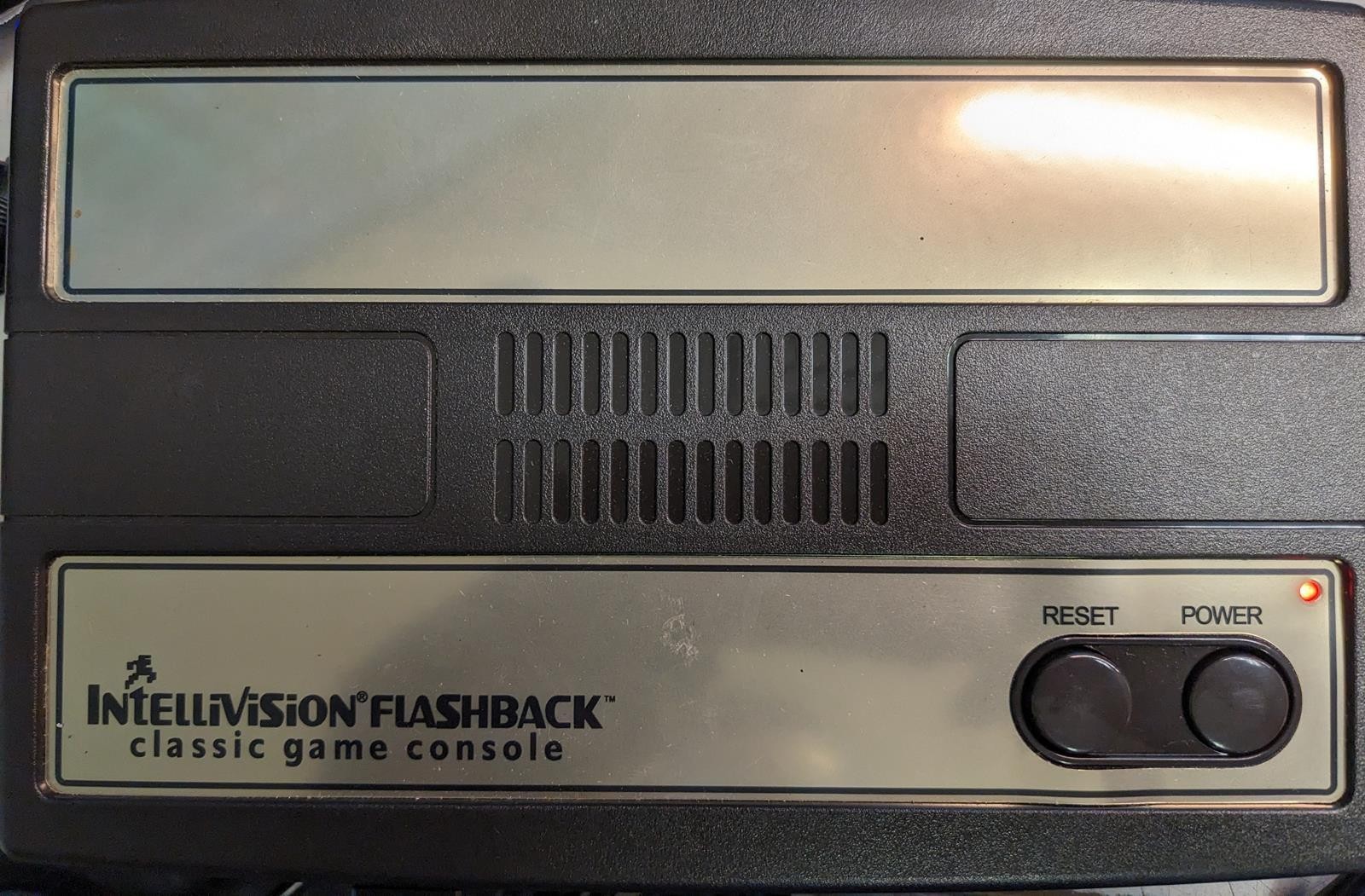 INTELLIVISION FLASHBACK CLASSIC GAME CONSOLE 60 BUILT-IN GAMES