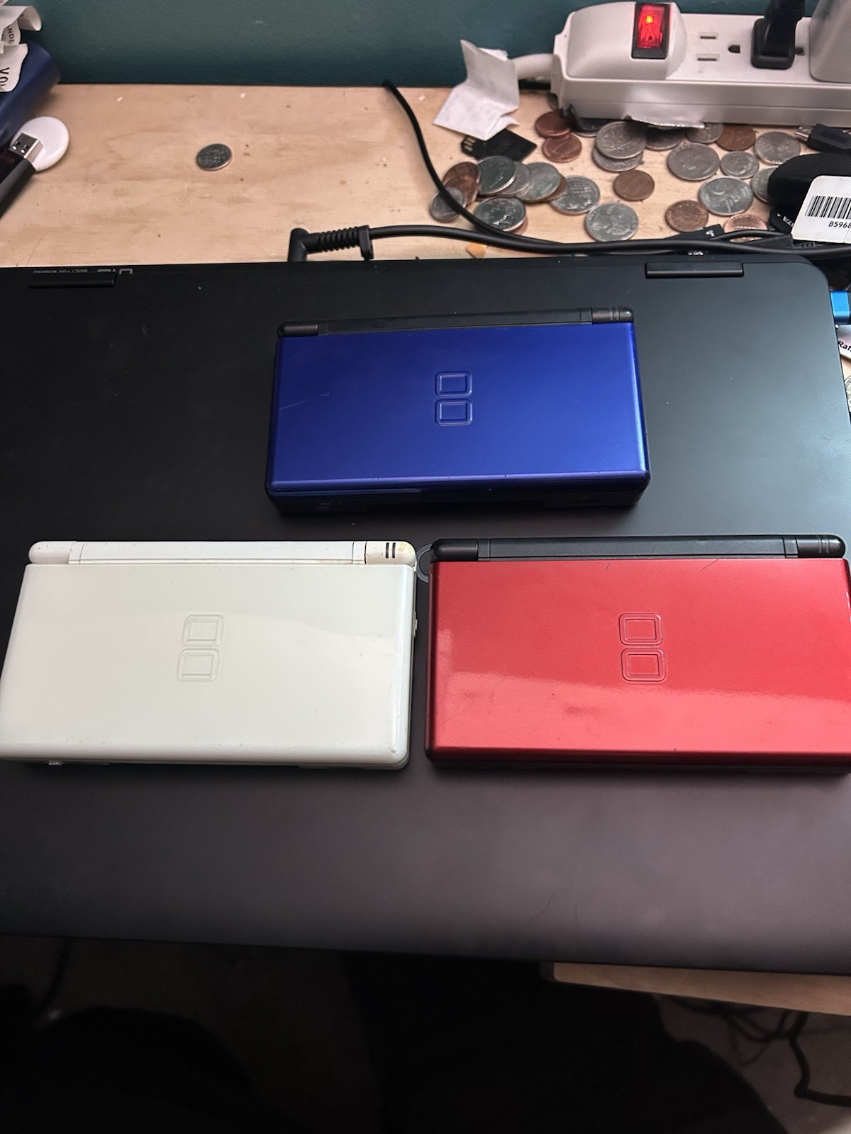 3 Nintendo DS Lite Handheld Console USG-001 Red Blue White READ DESC