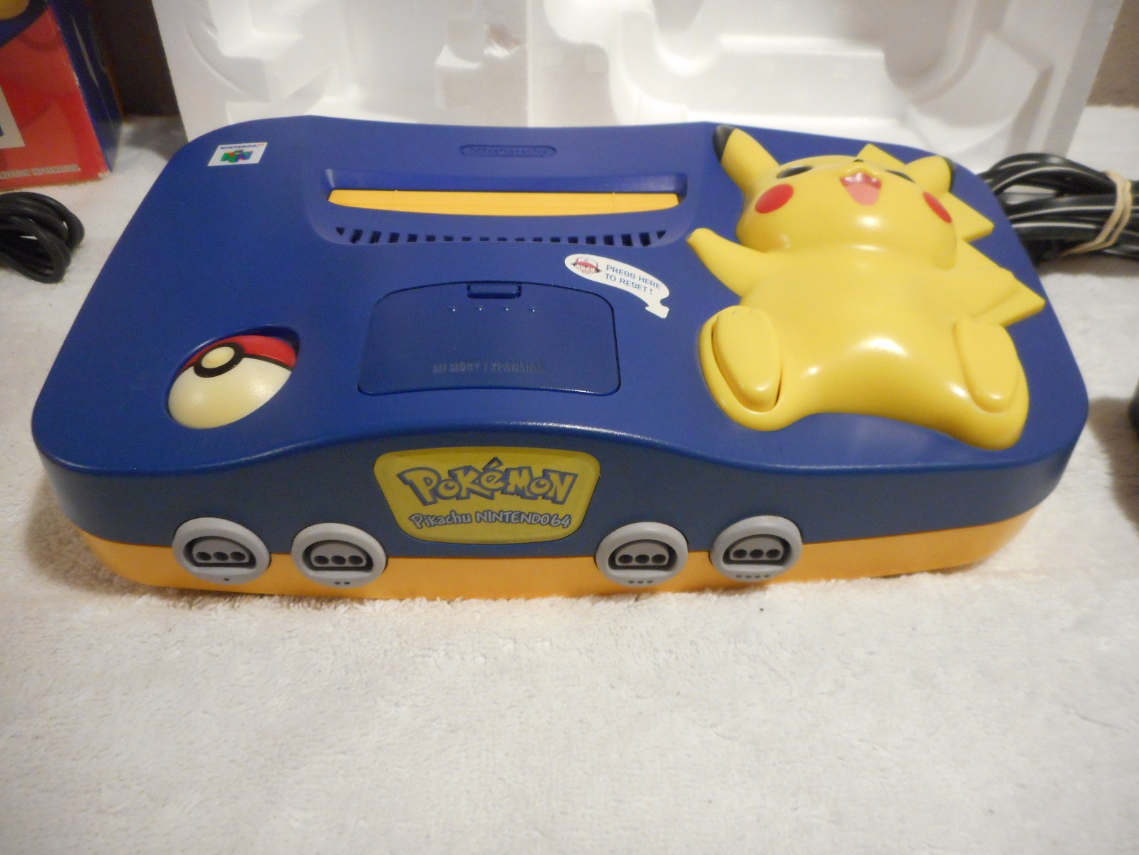 Nintendo 64 Pokémon Pikachu Edition Console – With Box and Foam – (NUS-101)