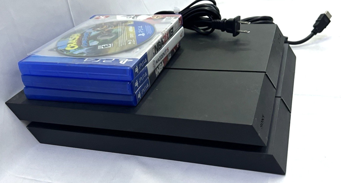 Sony PlayStation PS4 500GB (Cuh-1215A) Gaming Console w/4 Games – No Controller