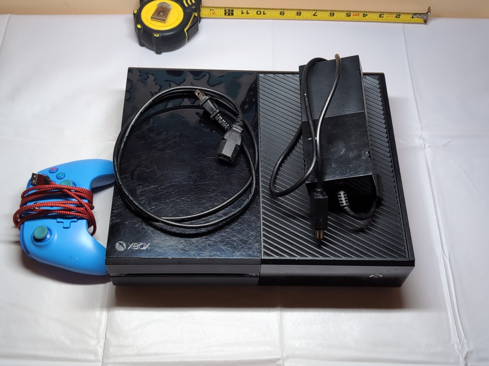 Microsoft Xbox One 500GB Console – Black TESTED AND WORKS