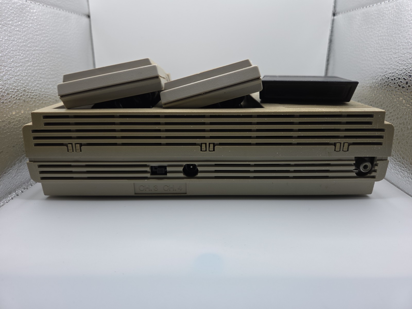 Mattel Electronics Intellivision II Console w/ 2 Controllers UNTESTED