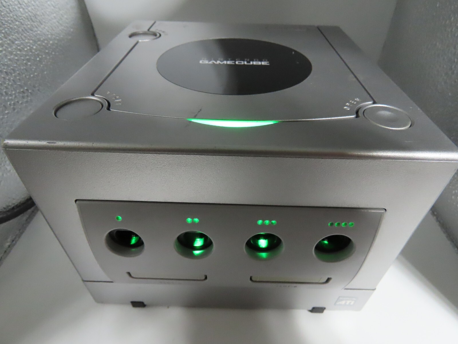 Nintendo GameCube GREEN LED Light Mod Modification Controller Port w/ new batt