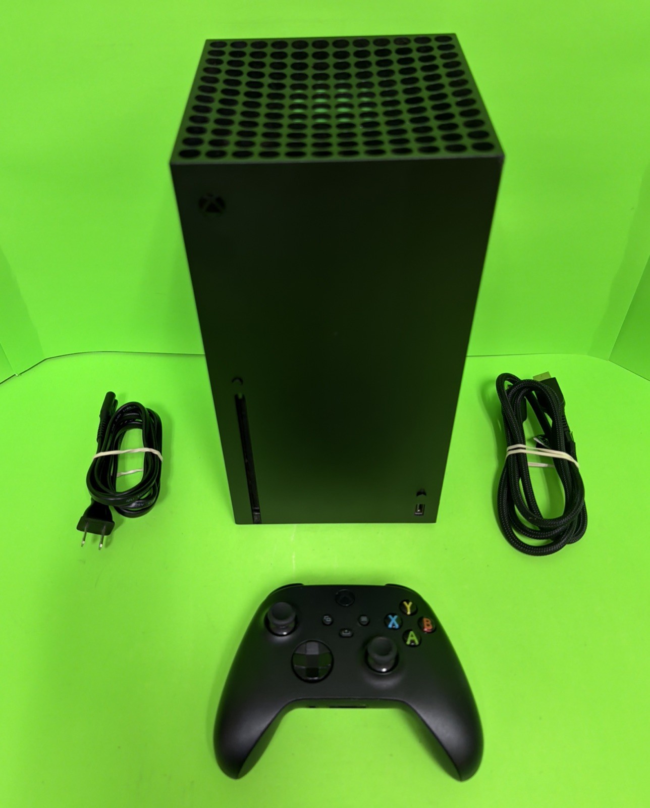 Microsoft Xbox Series X 1TB Video Game Console – Black***FREE SHIPPING***