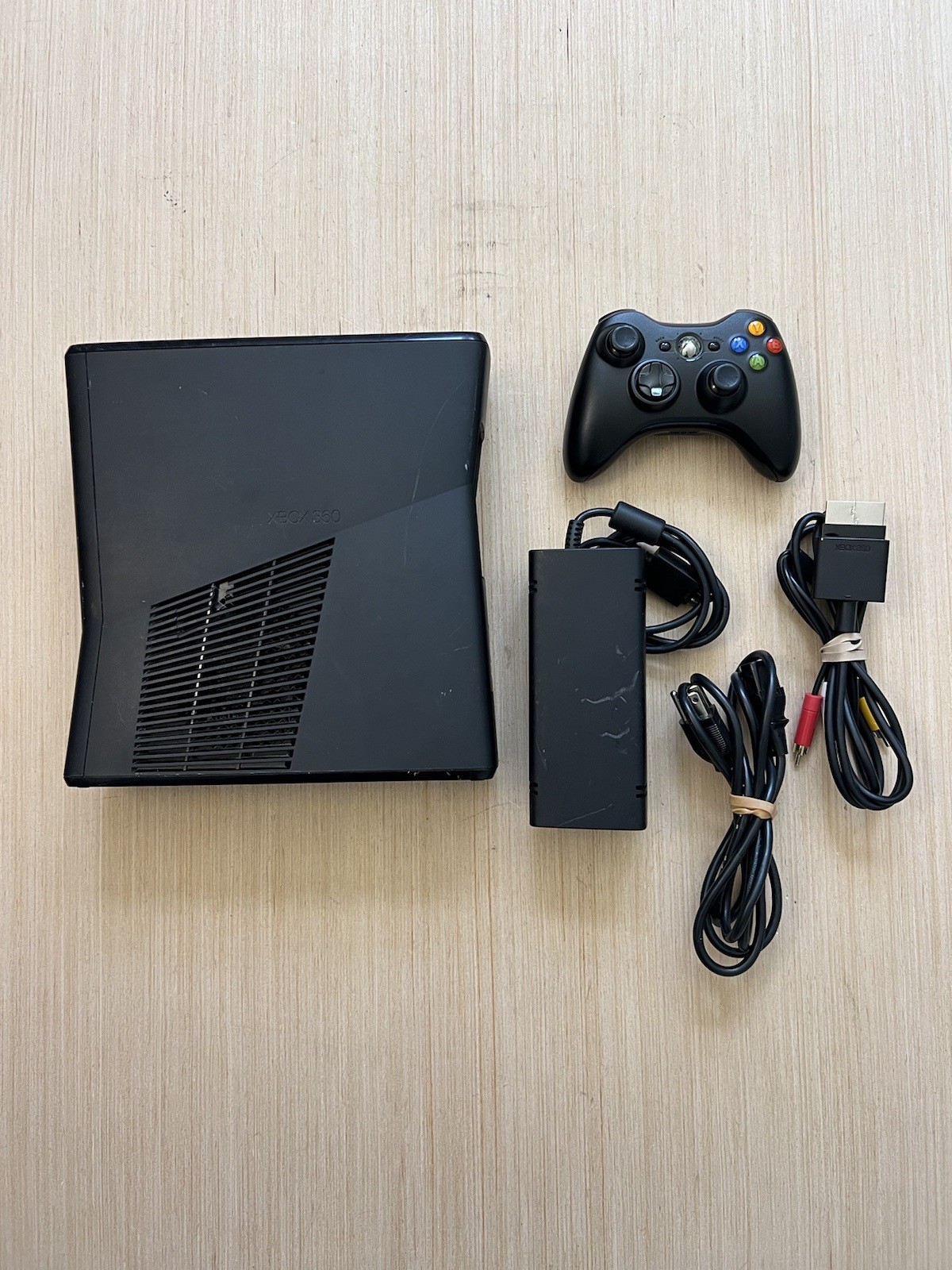 Xbox 360 S Slim 1439 Console System Bundle W/ Controller Tested Black Read