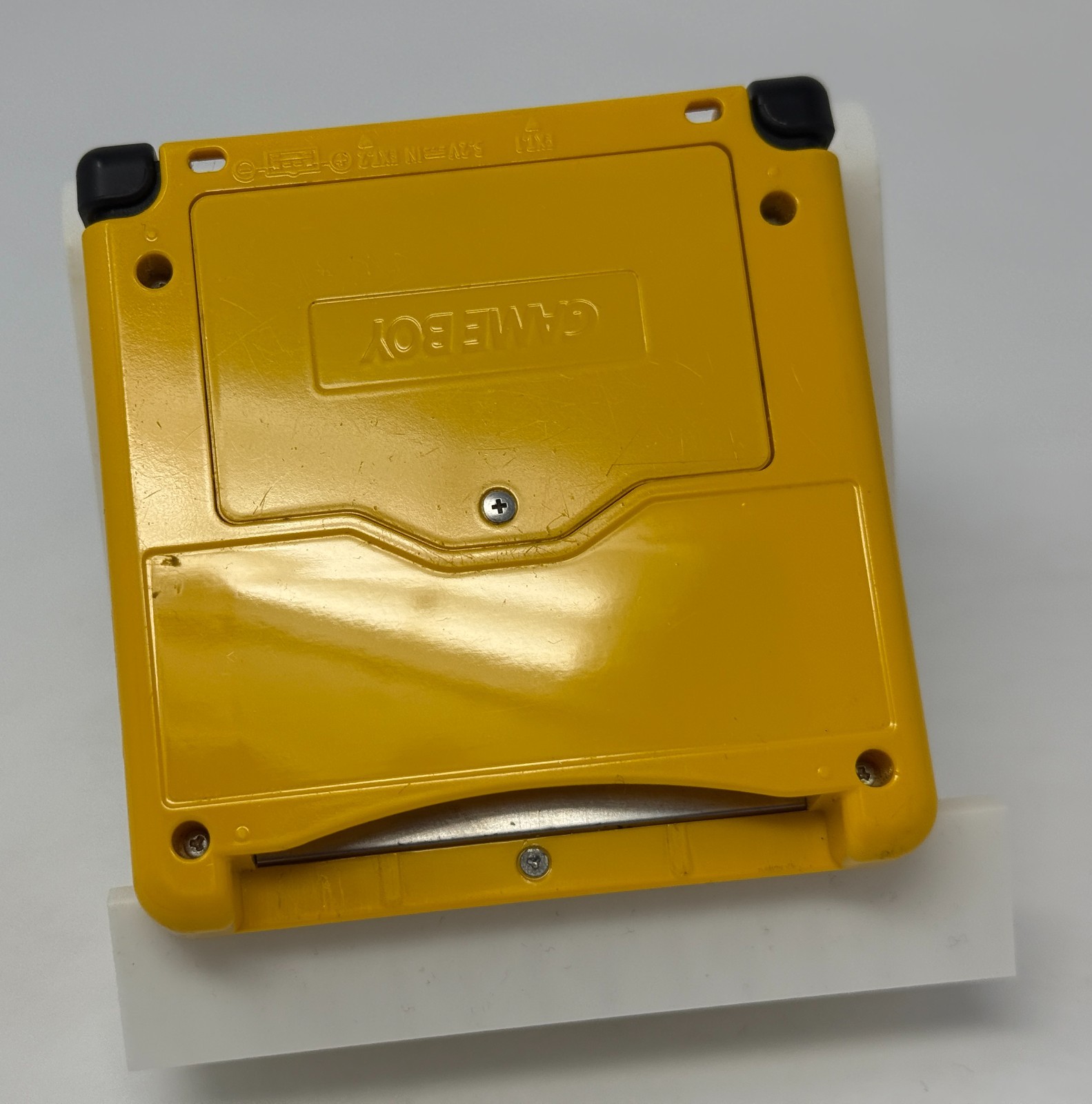 Nintendo Gameboy Advance SP Toys “R” Us Exclusive Limited Edition Pikachu IN BOX