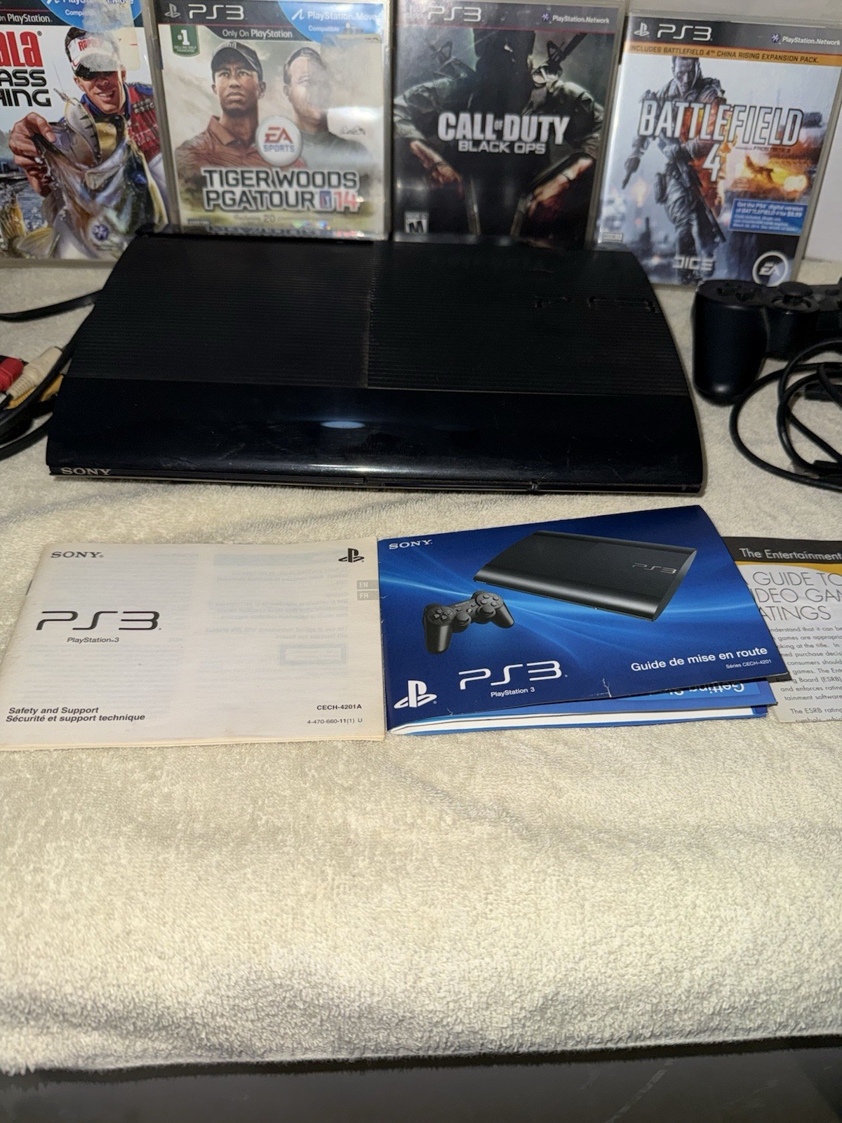 Sony PlayStation 3 Super Slim CECH-4201A Black 5 Games 1 Controller Tested
