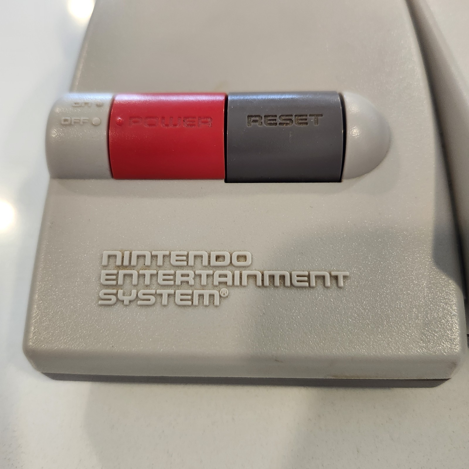 Nintendo NES Top Loader Console NES-101. Includes controller and all hookups.