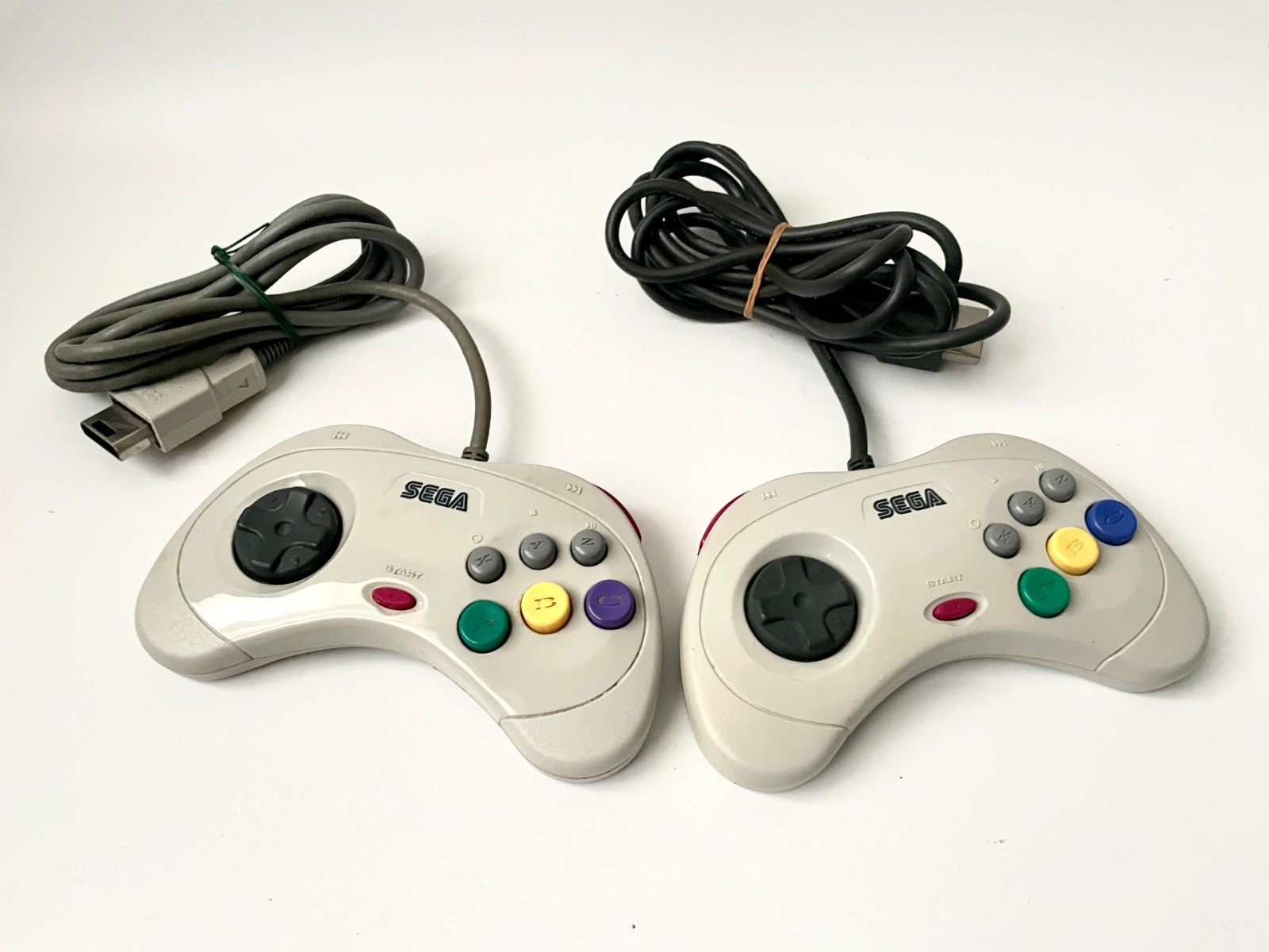Sega Saturn White Console Bundle 2 Controllers Cables 5 Games NTSC-J Japan Retro