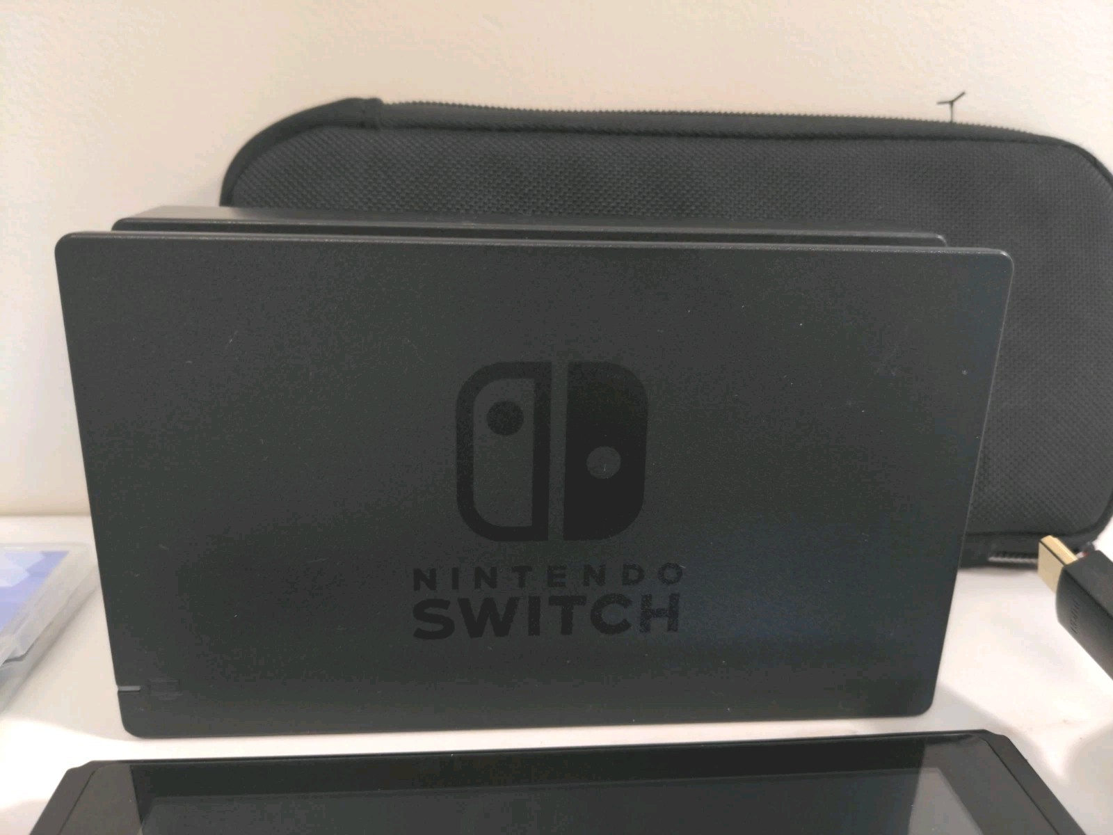 Nintendo Switch Lot Handheld Console Gray Joy-Cons 5 Games Carrying Case TESTED