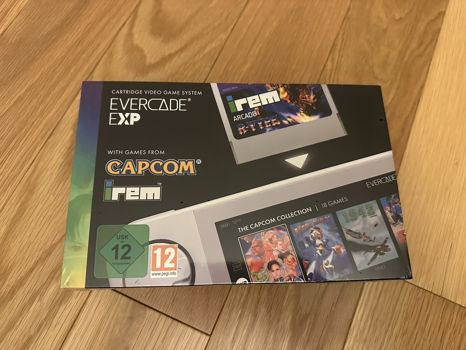 Blaze Evercade EXP Retro Gaming Handheld With Various Capcom Games – SEALED!