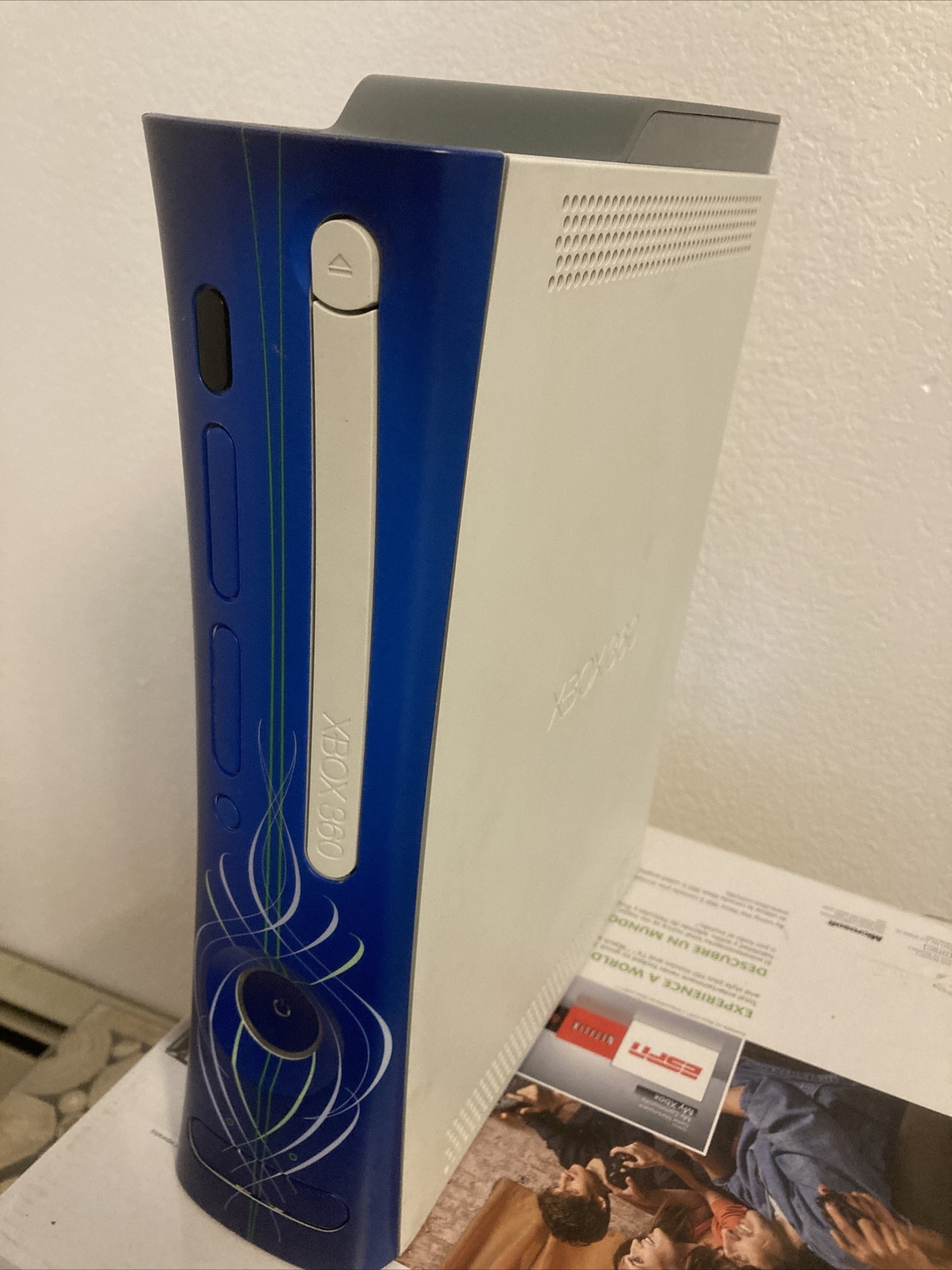 Microsoft Xbox 360 White Console Video Game System, KINECT 120GB + Games Bundle