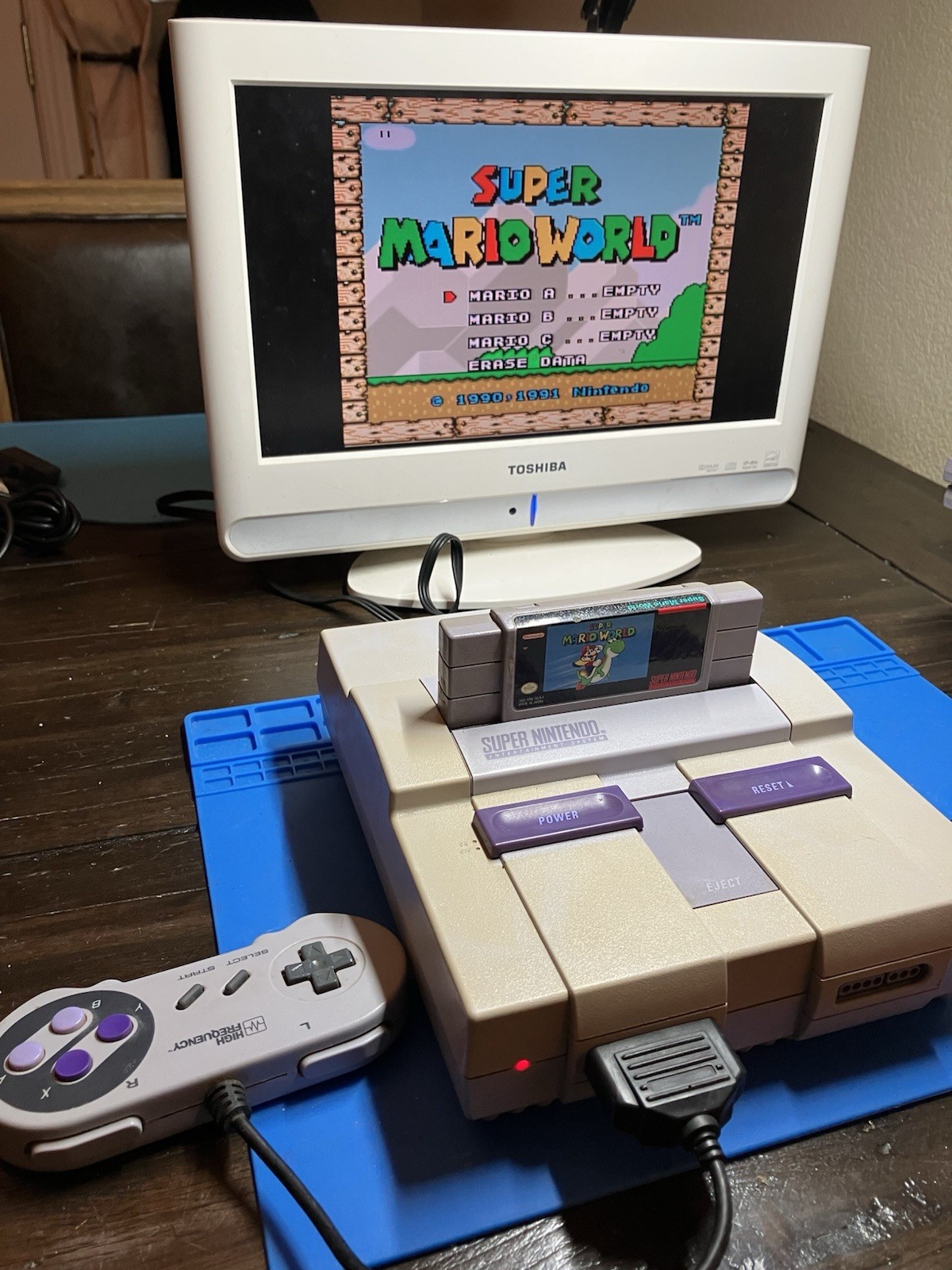 Super Nintendo SNES System Console Bundle 10 Games Super Mario World TMNT IV