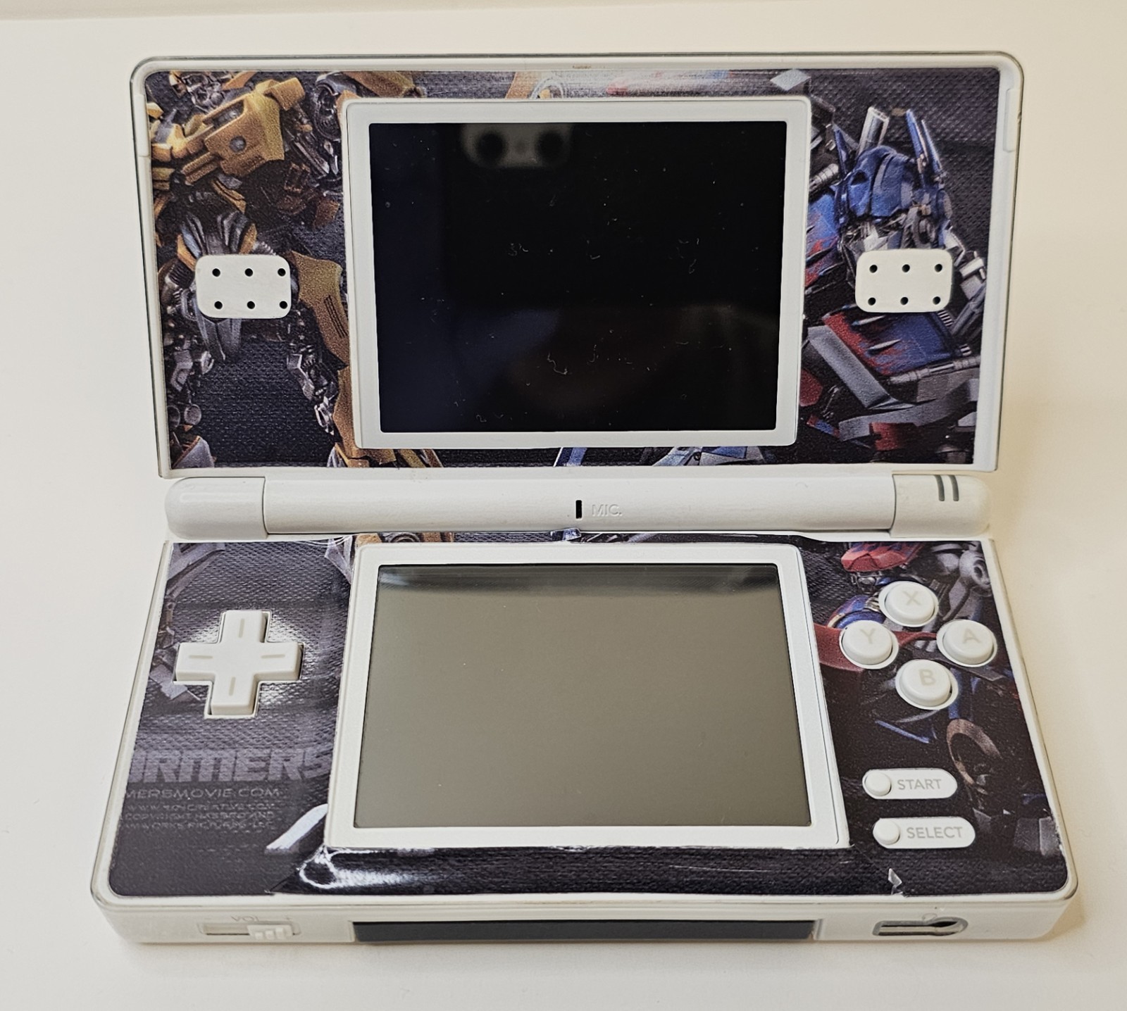 Nintendo DS Lite Handheld System – White With Case
