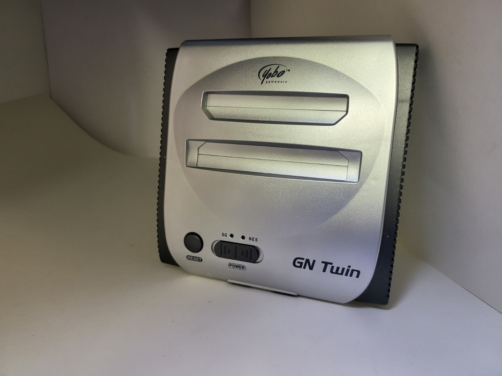 NEW SILVER YOBO GN GENESIS TWIN VIDEO GAME ( CONSOLE ONLY INCLUDED) #R28