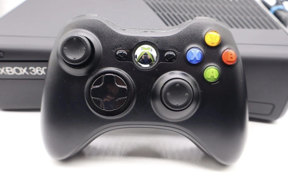 Microsoft Xbox 360 Kinect Bundle 250GB Matte Black Console 1439