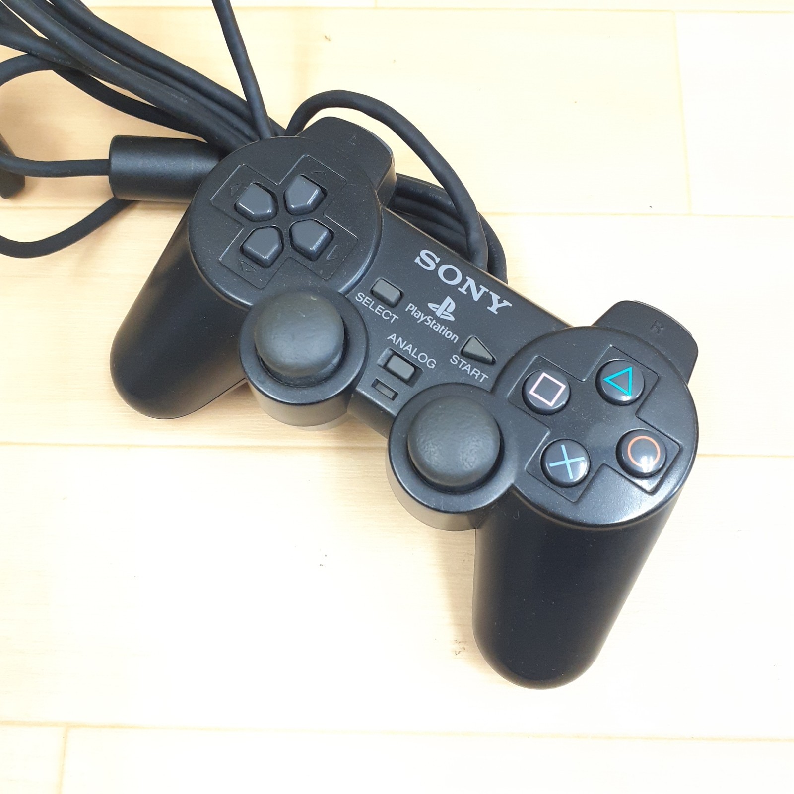 Playstation 1 PS1 console boxed 3 games 2 Controllers S/N Match SCPH-7000 Japan