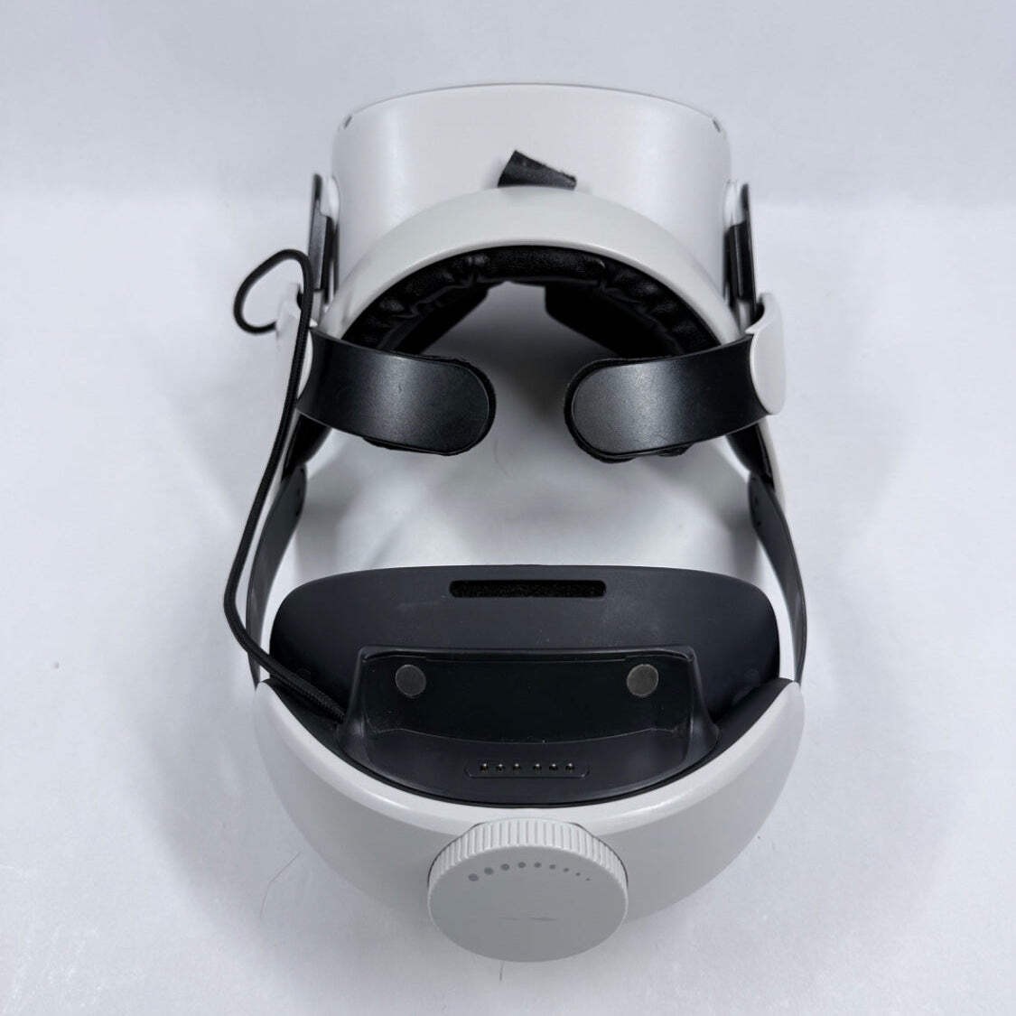 Meta Quest 2 128GB Standalone All-in-One VR Headset KW49CM