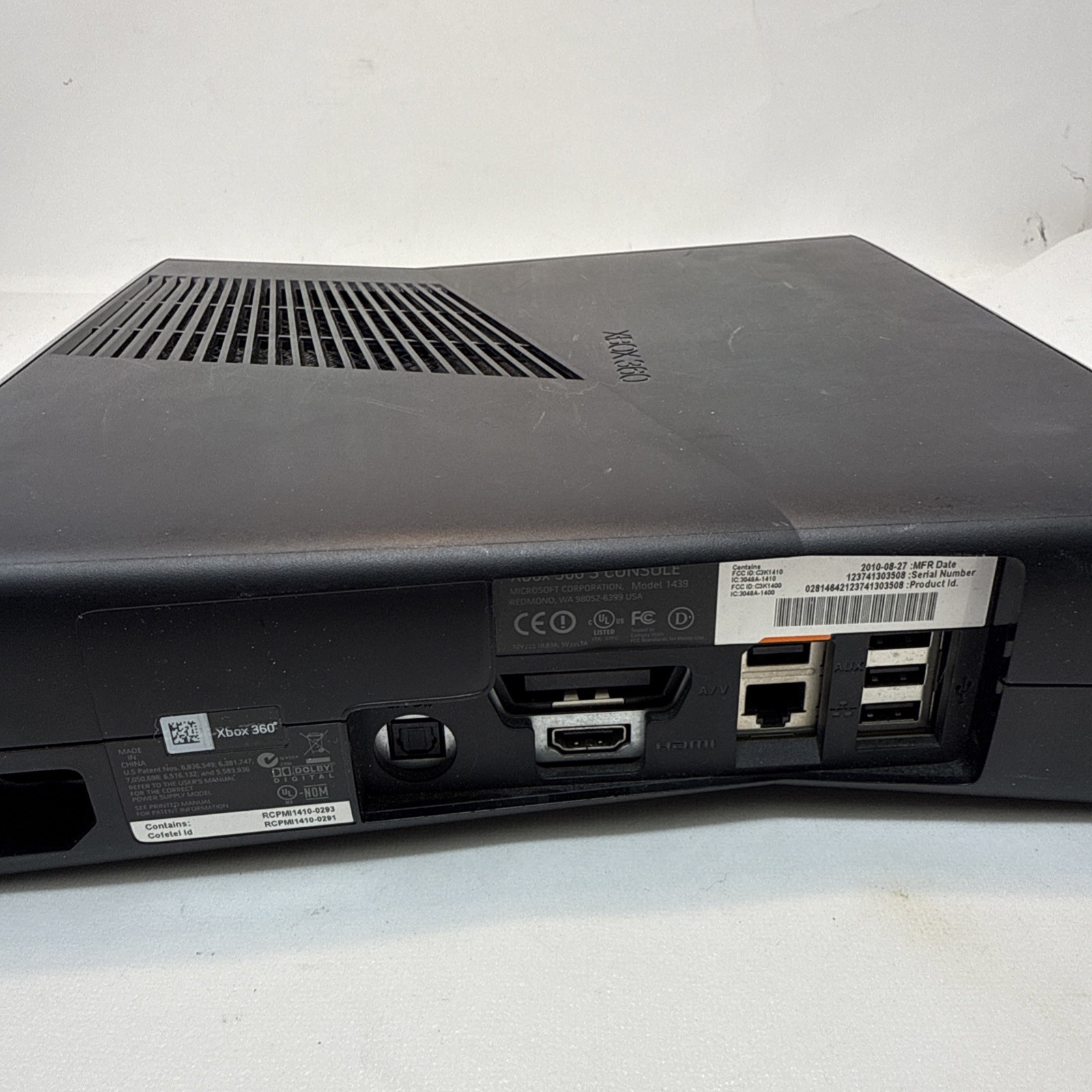 XBOX 360S Console- Black – Model 1439 – No Hard Drive