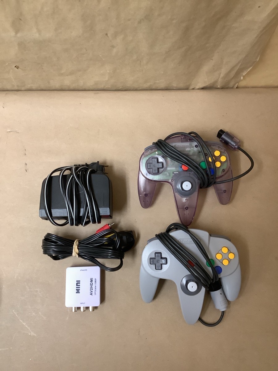 NINTENDO 64 SYSTEM CONSOLE NUS-001 (B42009734)