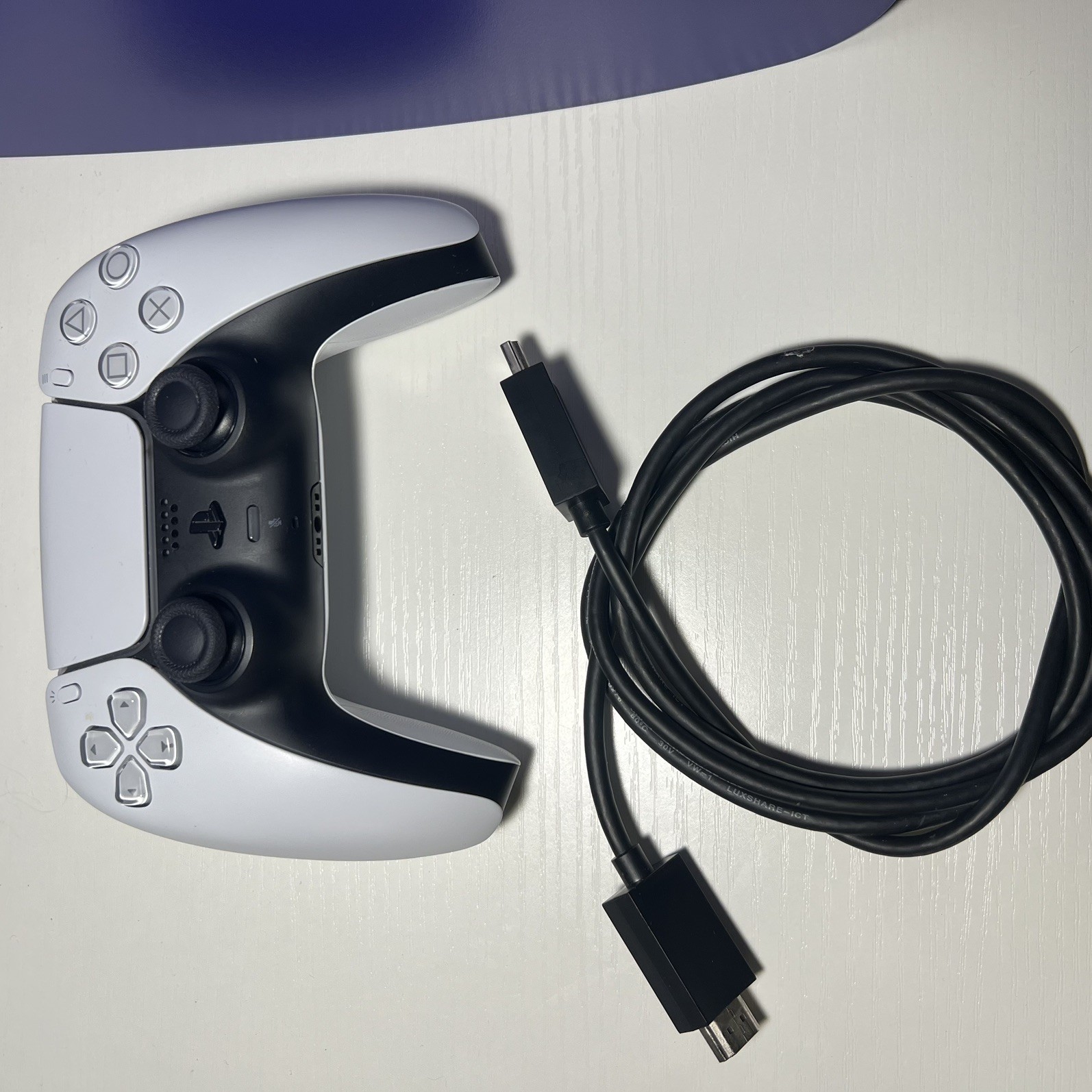 PS5 CONSOLE DISC VERSION 1TB W/ CONTROLLER : CF1-2115 ;